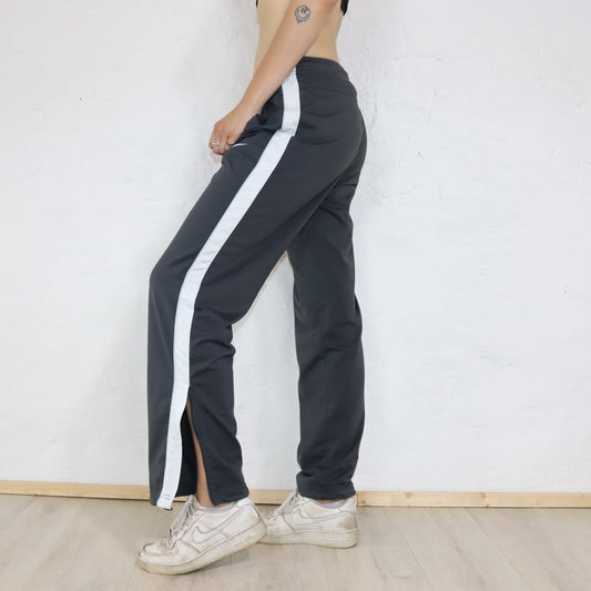 Vintage NIKE Jogginghose Trainingshose dunkelgrau weiß S