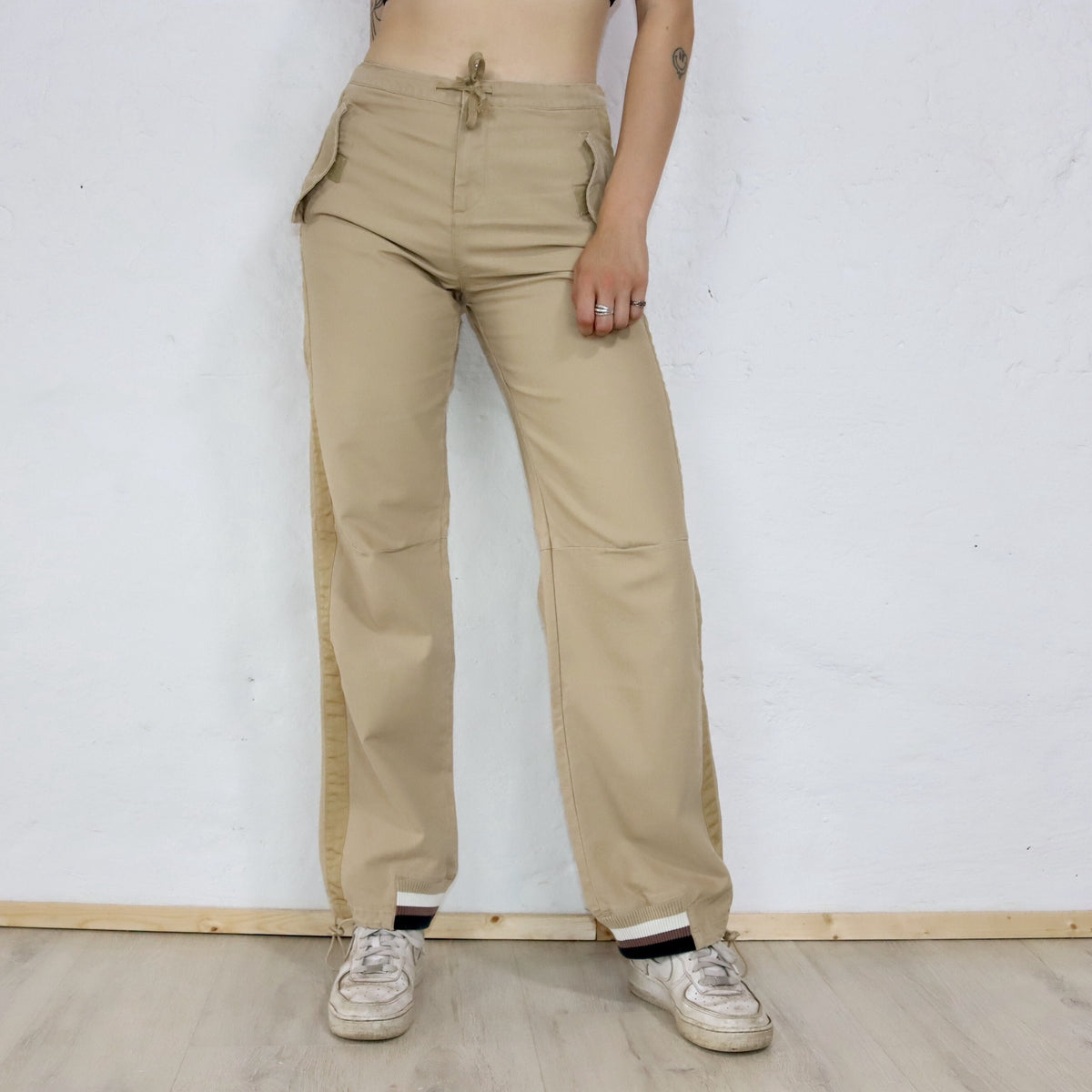 Vintage Y2K KILLAH Hose beige Deadstock W27