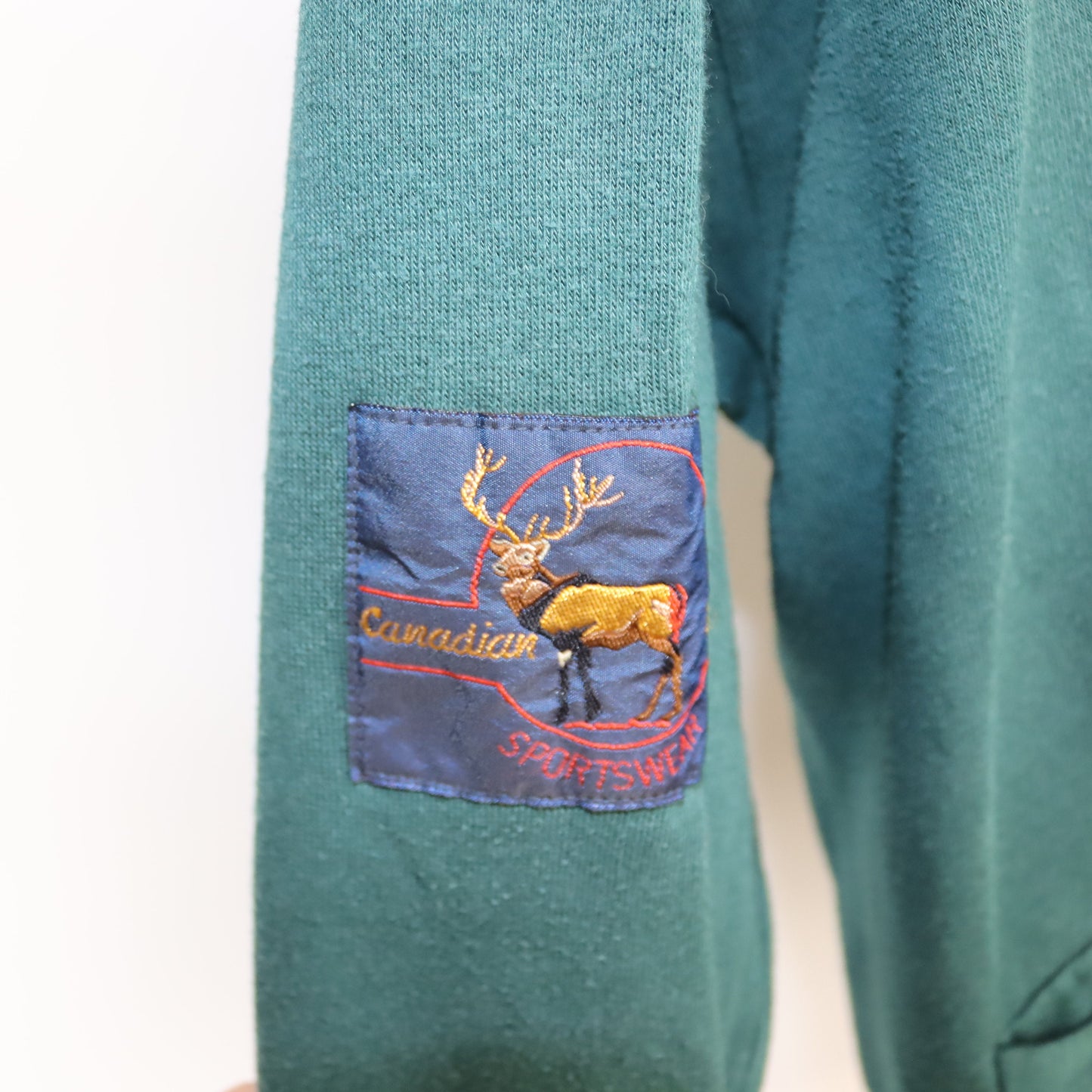 Vintage AQUILA Cardigan grün mit Stickerei M