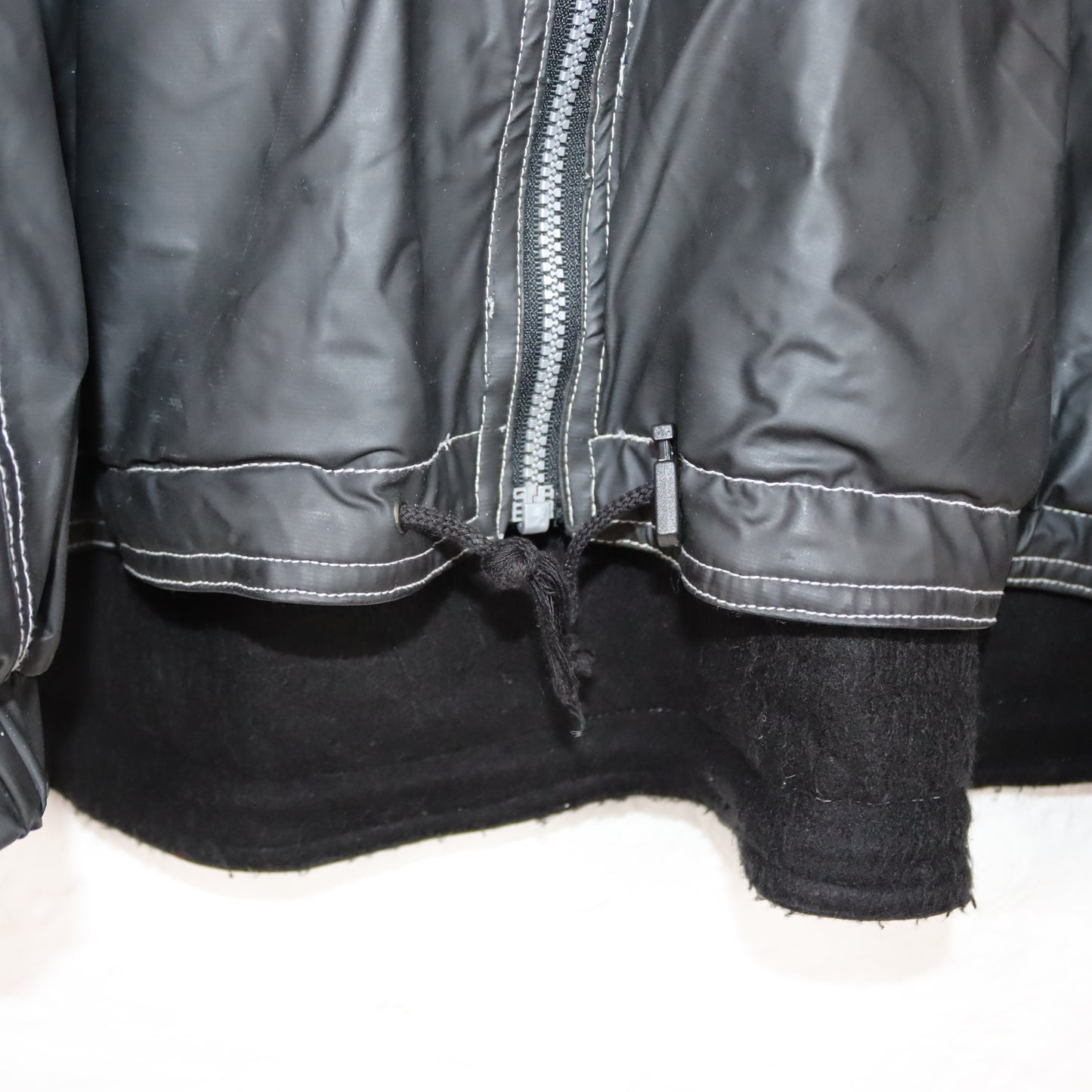 Vintage 80s 90s DISNEYLAND Paris PVC Rain Jacket inside Fleece Mickey Mouse Stand-Up Collar XL