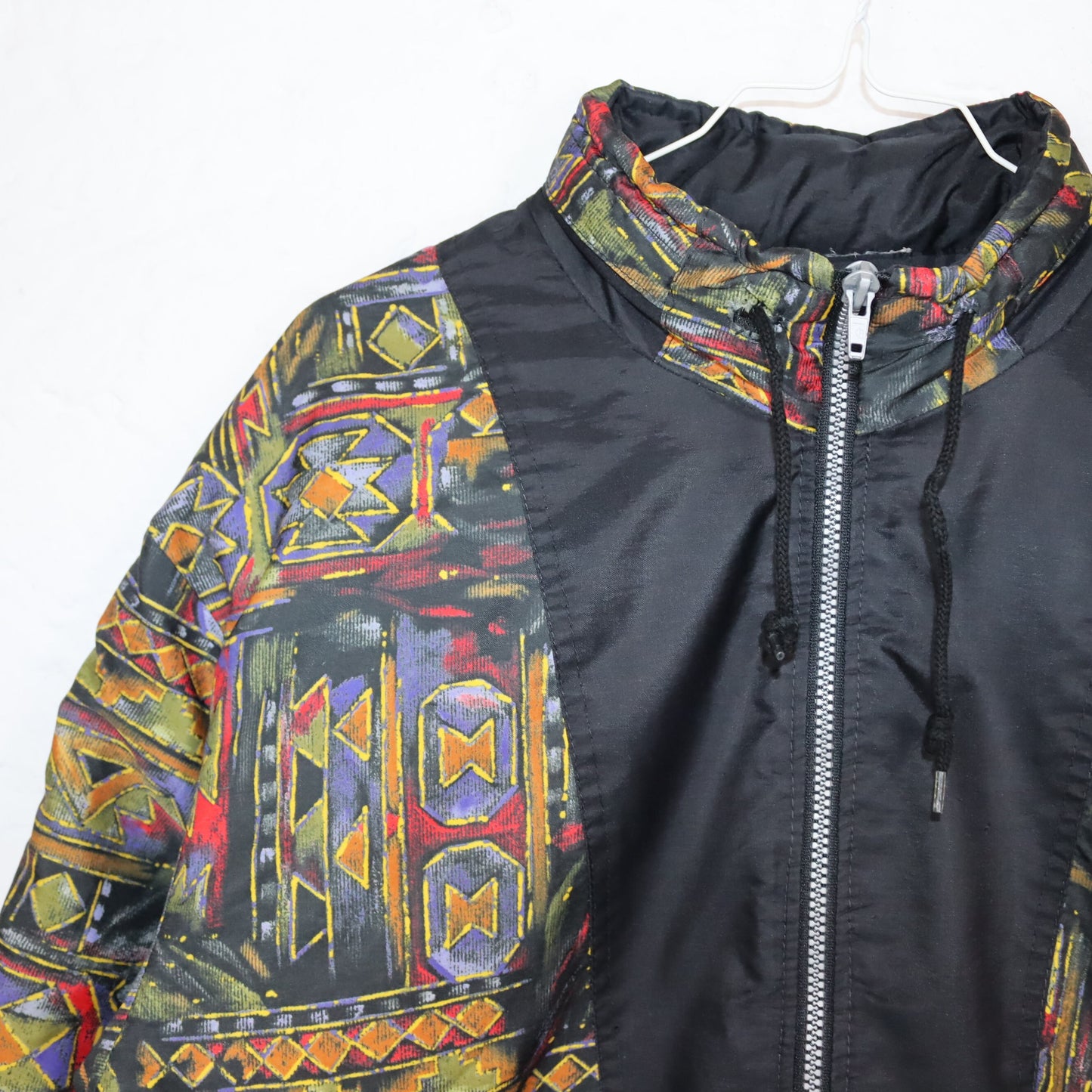 Vintage 80s 90s winter jacket lightly lined crazy pattern stand-up collar XS