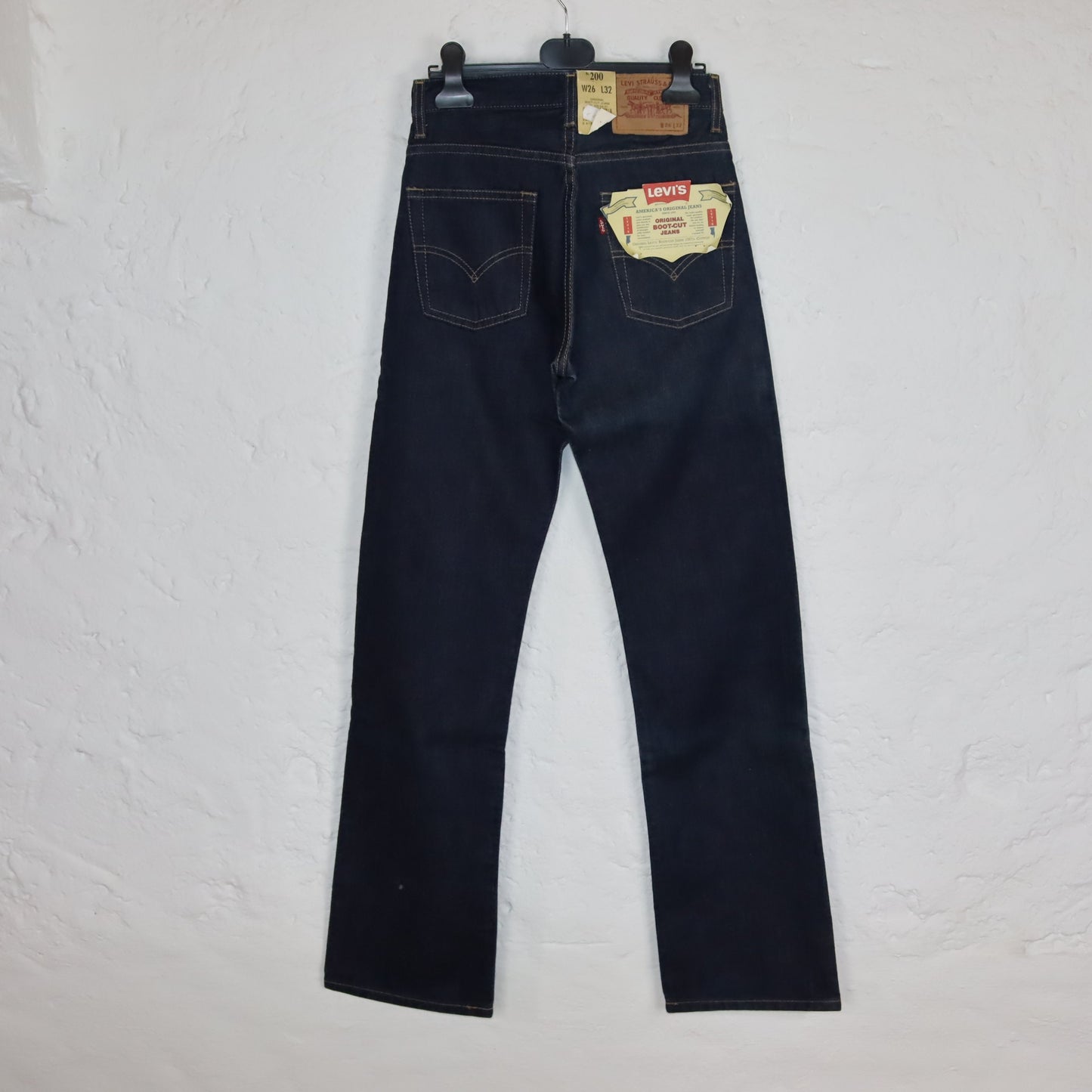 Vintage 90s 00s LEVIS 501 dark blue jeans straight leg deadstock UNWORN with tag W26 L32