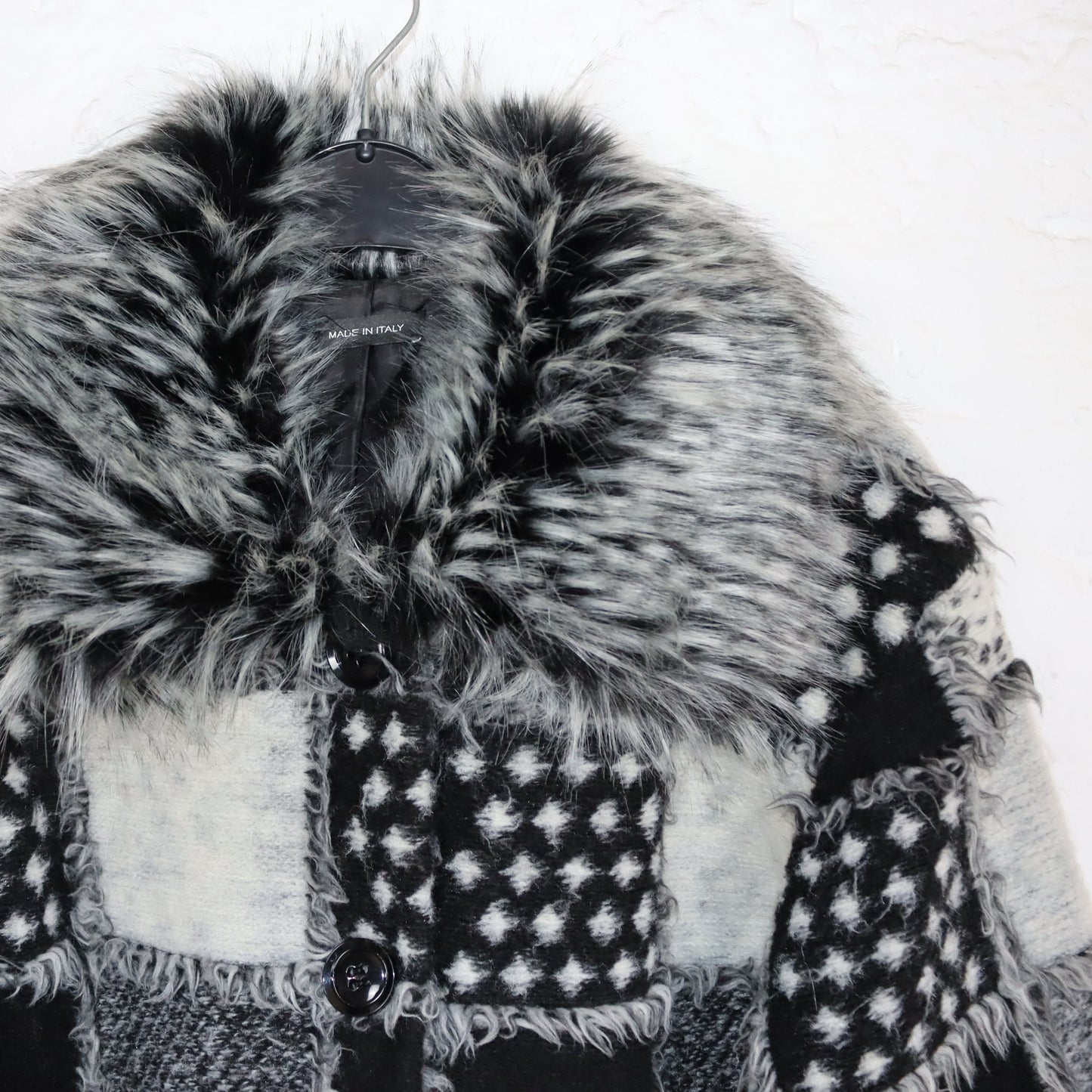 Vintage 80s 90s wool coat with faux fur collar, thin wool, Made in Italy M