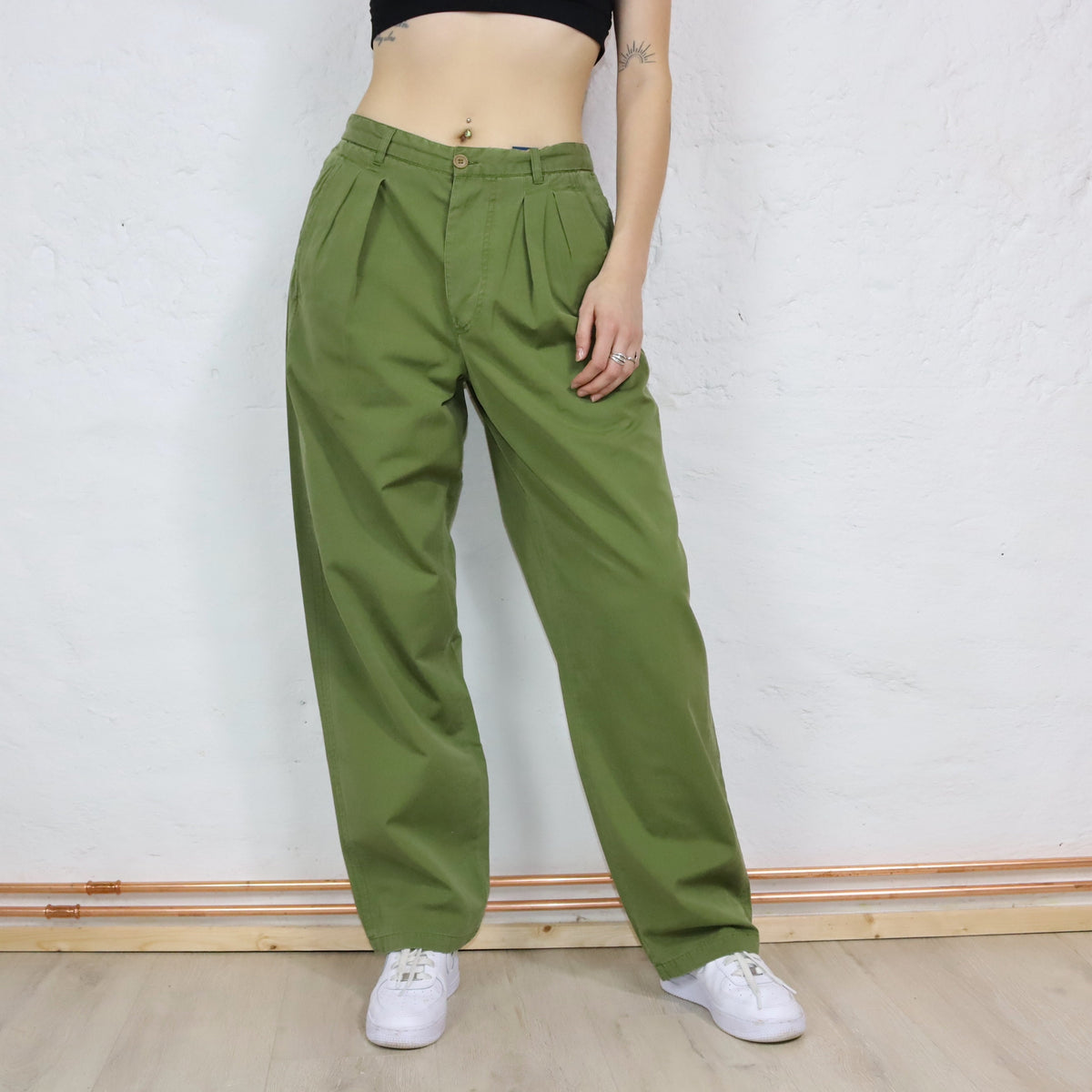 Vintage 80er 90er SOVIET Bundfaltenhose Baggy weites Bein khaki Deadstock W34
