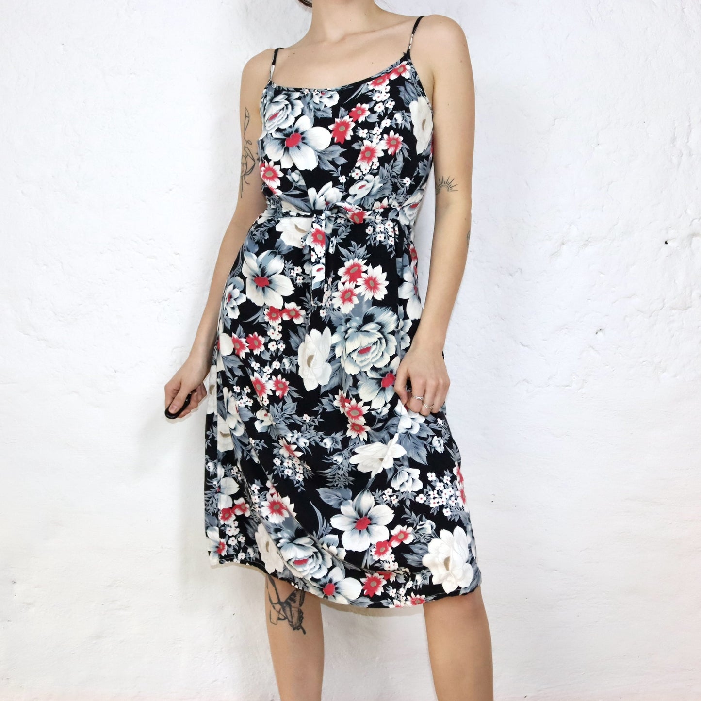 Vintage 80er 90er ONE TIME Midikleid Maxikleid Sommerkleid Blumenmuster Trägerkleid zum binden