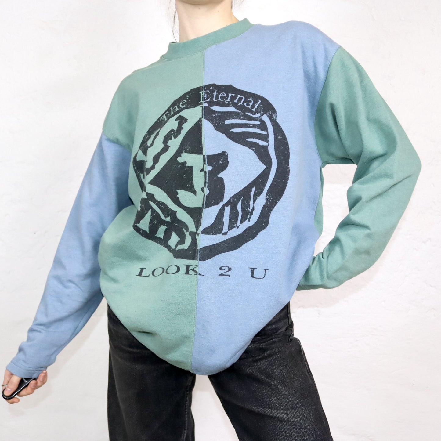Vintage 80er 90er ETIREL Sweatshirt Pullover blau grün Print M