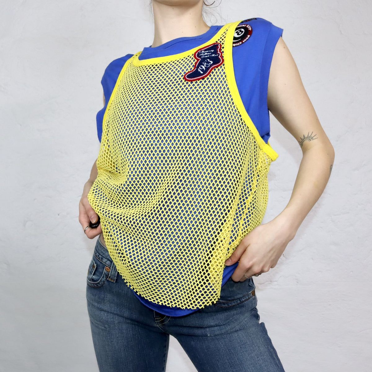 Vintage 90er 00er Y2k ENERGIE Top Shirt ärmellos Netztop blau gelb Patches Deadstock XL