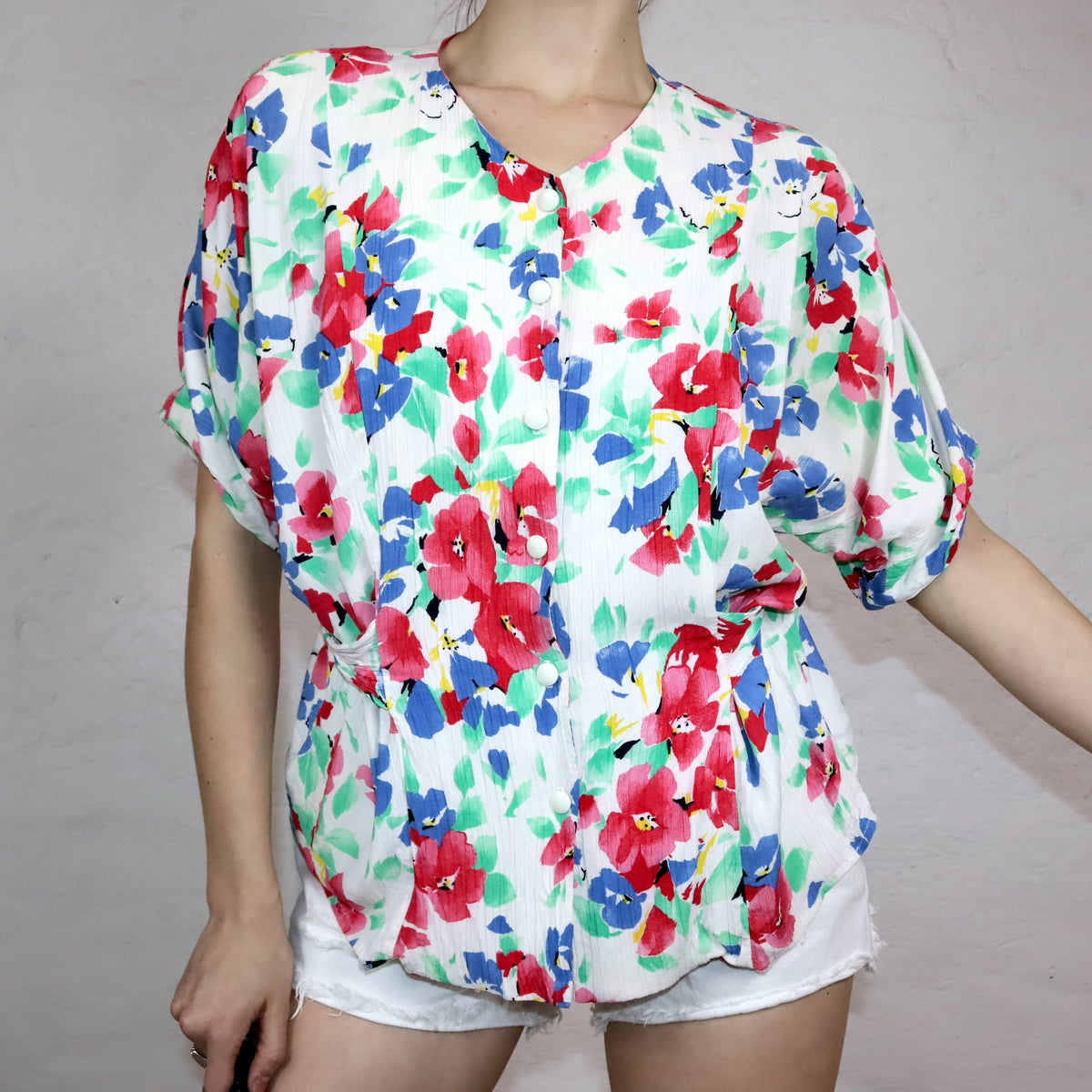 Vintage 80er 90er SPENGLER Mode Bluse kurzarm Blumenmuster zum Binden 42