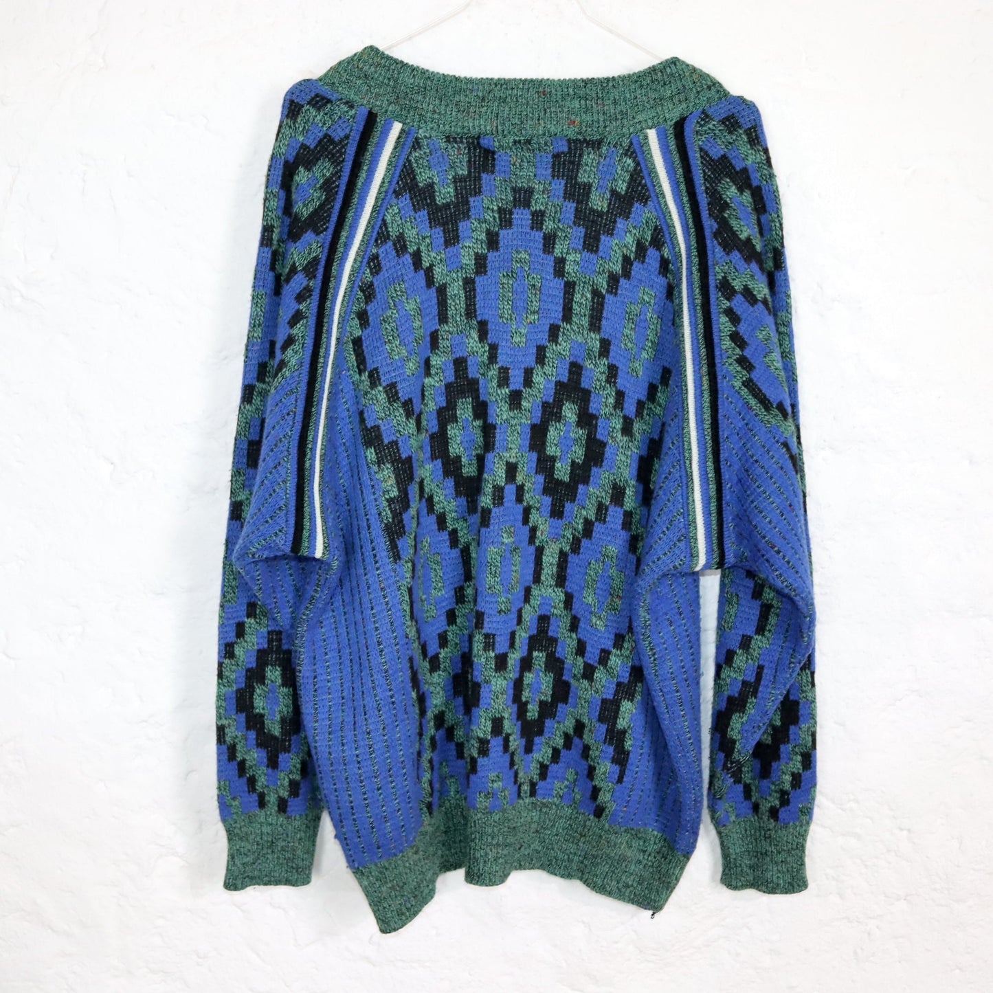 Vintage 80er 90er CENTOCAVALLI Pullover Wolle V-Ausschnitt grün blau gemustert M
