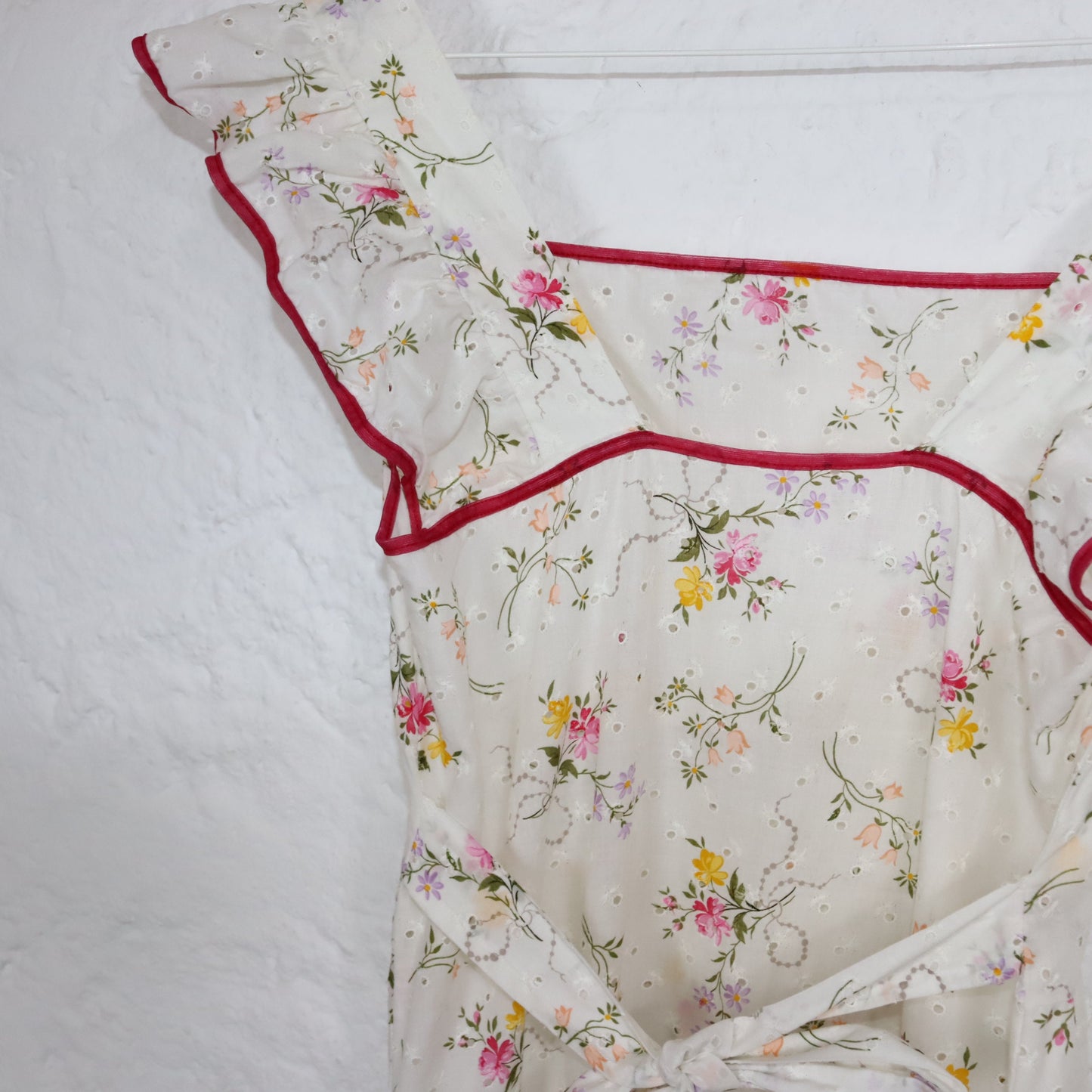 Vintage 70s 80s DDR maxi dress summer dress slightly transparent floral pattern boho white S