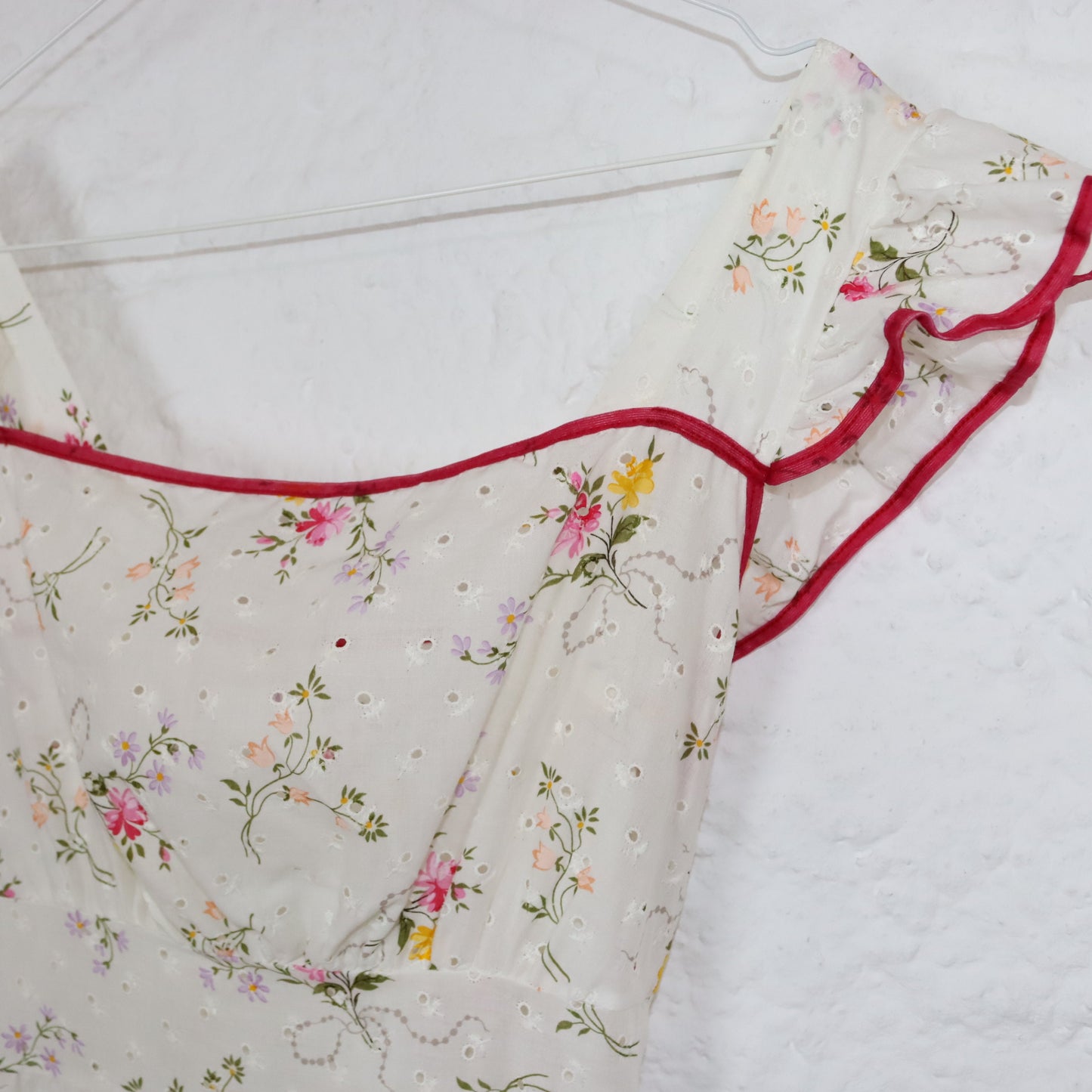 Vintage 70s 80s DDR maxi dress summer dress slightly transparent floral pattern boho white S