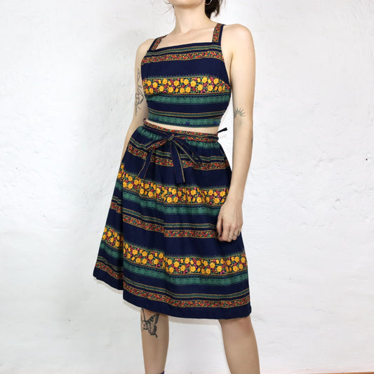 Vintage 70er 80er HERZMÄDEL Bekleidung Erfurt DDR Zweiteiler Rock Top Kleid gemustert S