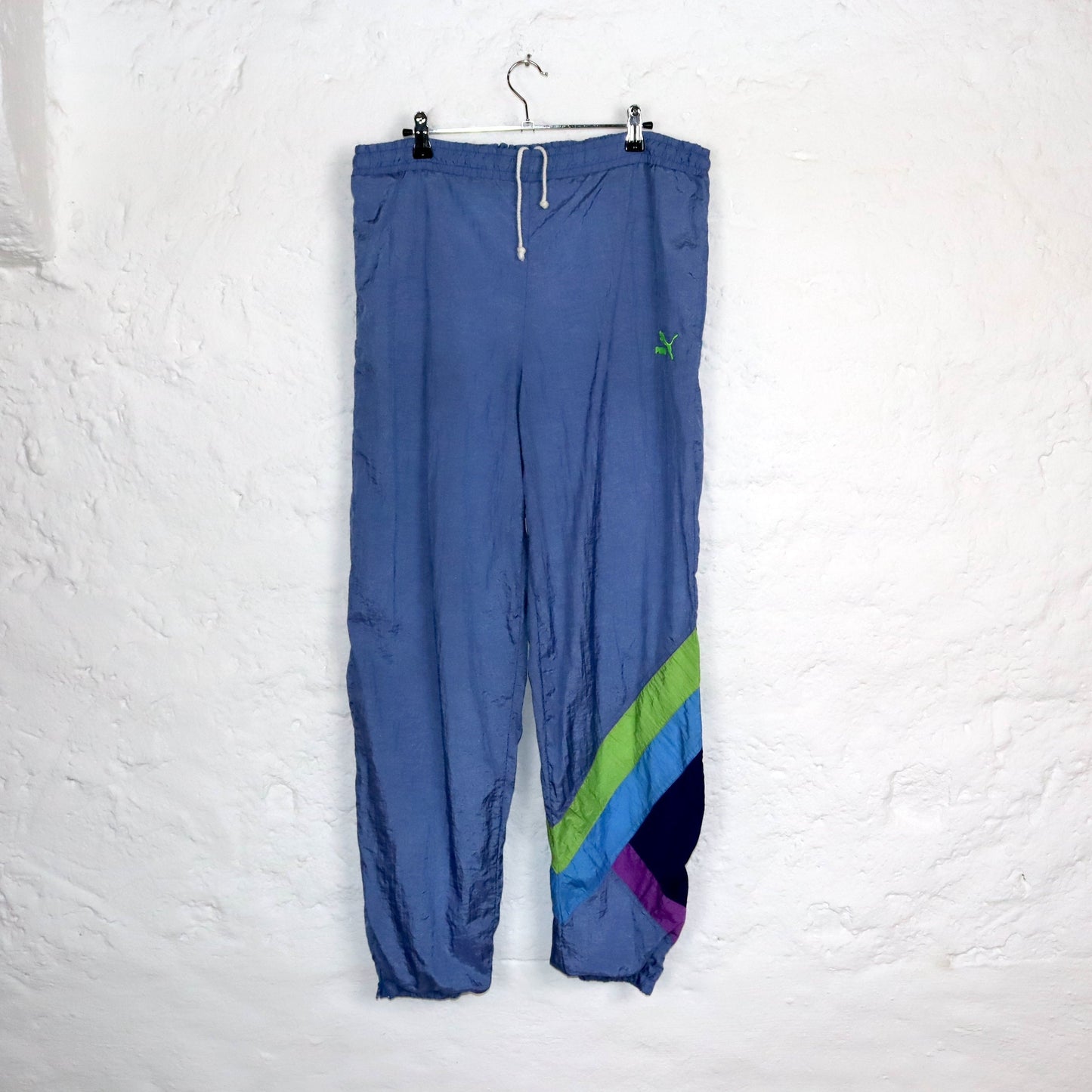 Vintage 80s 90s PUMA jogging pants training pants shiny blue colorful L