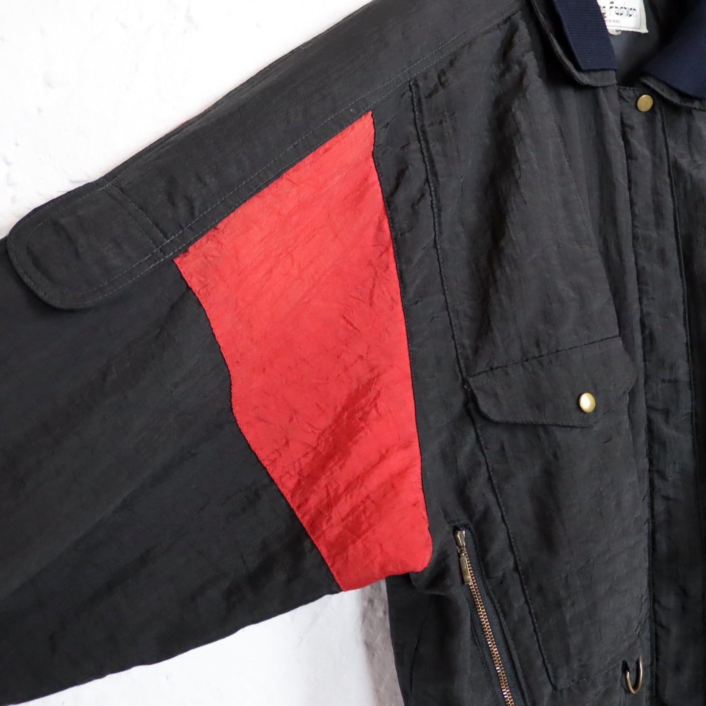 Vintage 80s 90s LADIES FASHION jacket lightly lined collar black red shiny M