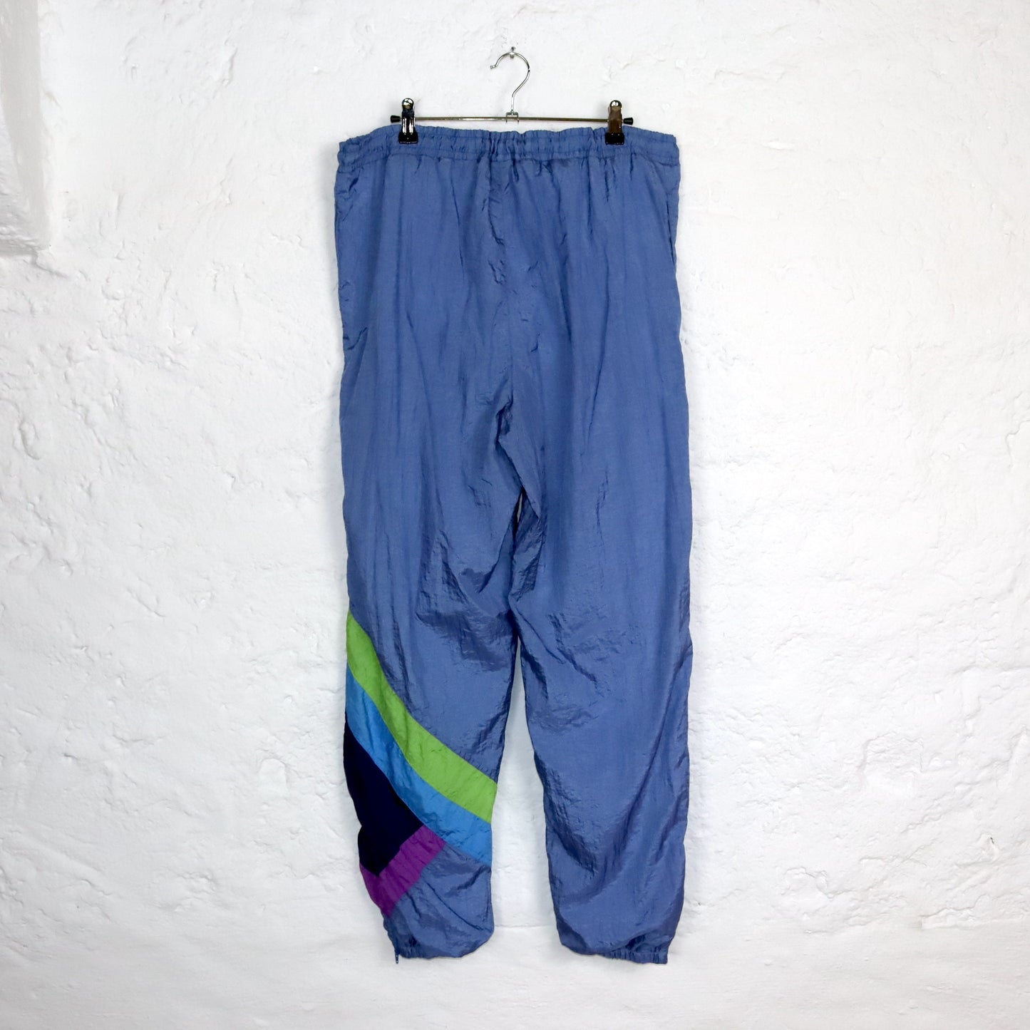 Vintage 80s 90s PUMA jogging pants training pants shiny blue colorful L