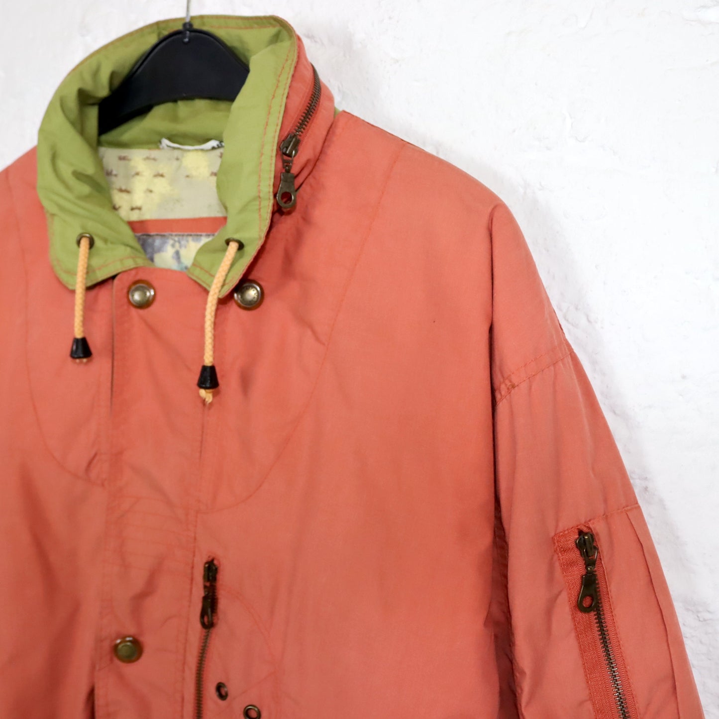 Vintage 80s 90s NEW FAST jacket transition jacket lightly lined hood shoulder pads 48 M