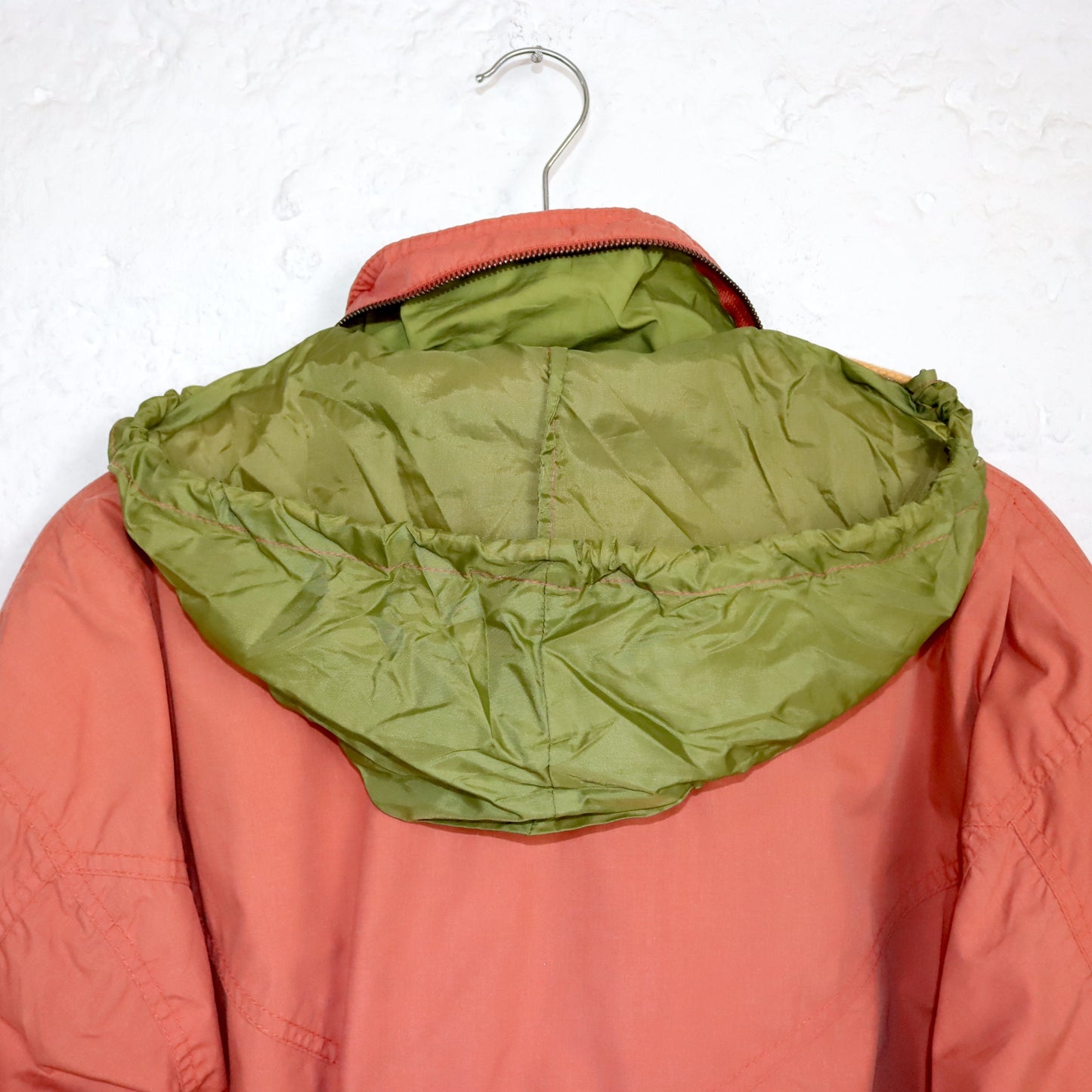 Vintage 80s 90s NEW FAST jacket transition jacket lightly lined hood shoulder pads 48 M