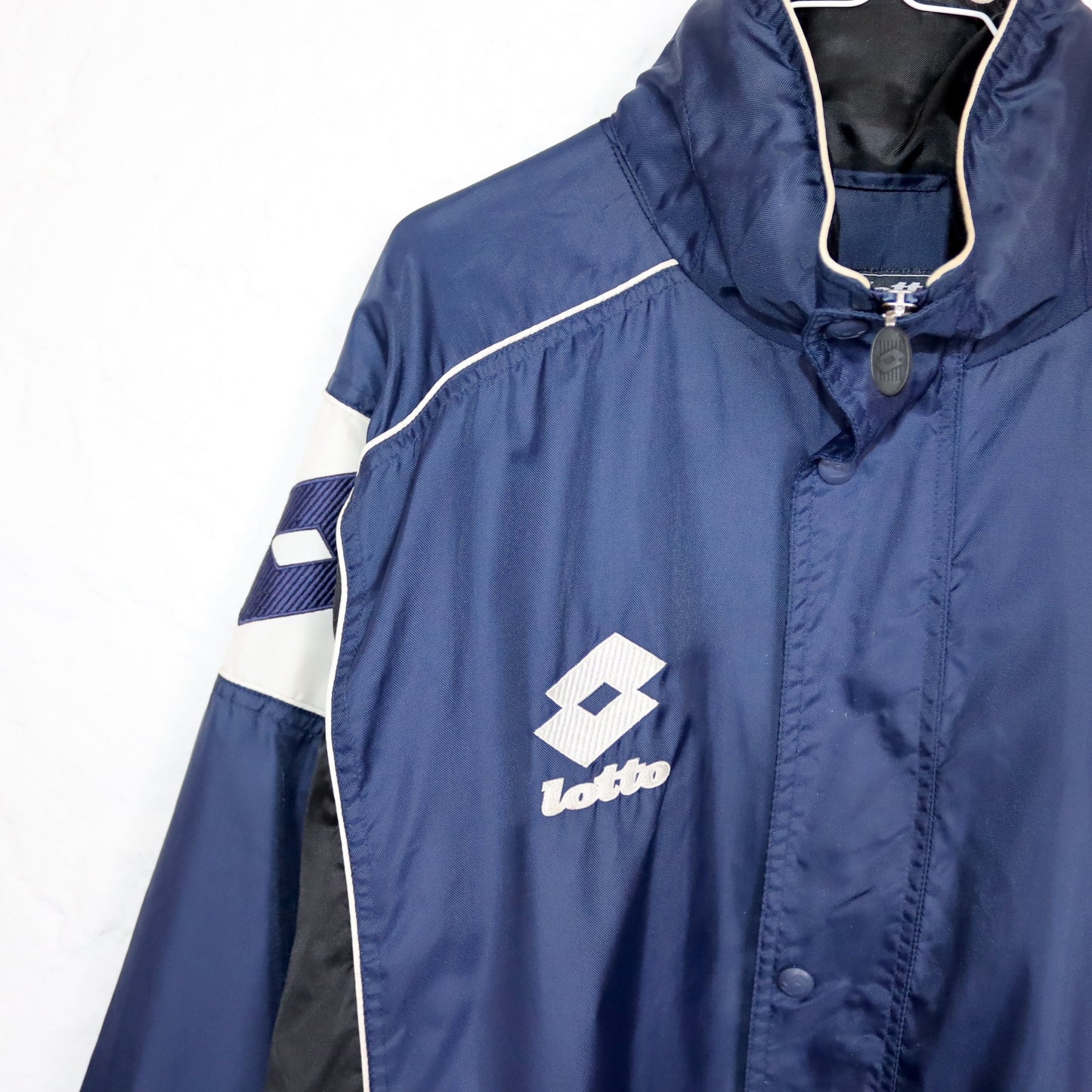 Vintage 80s 90s LOTTO rain jacket windbreaker blue white stand-up collar