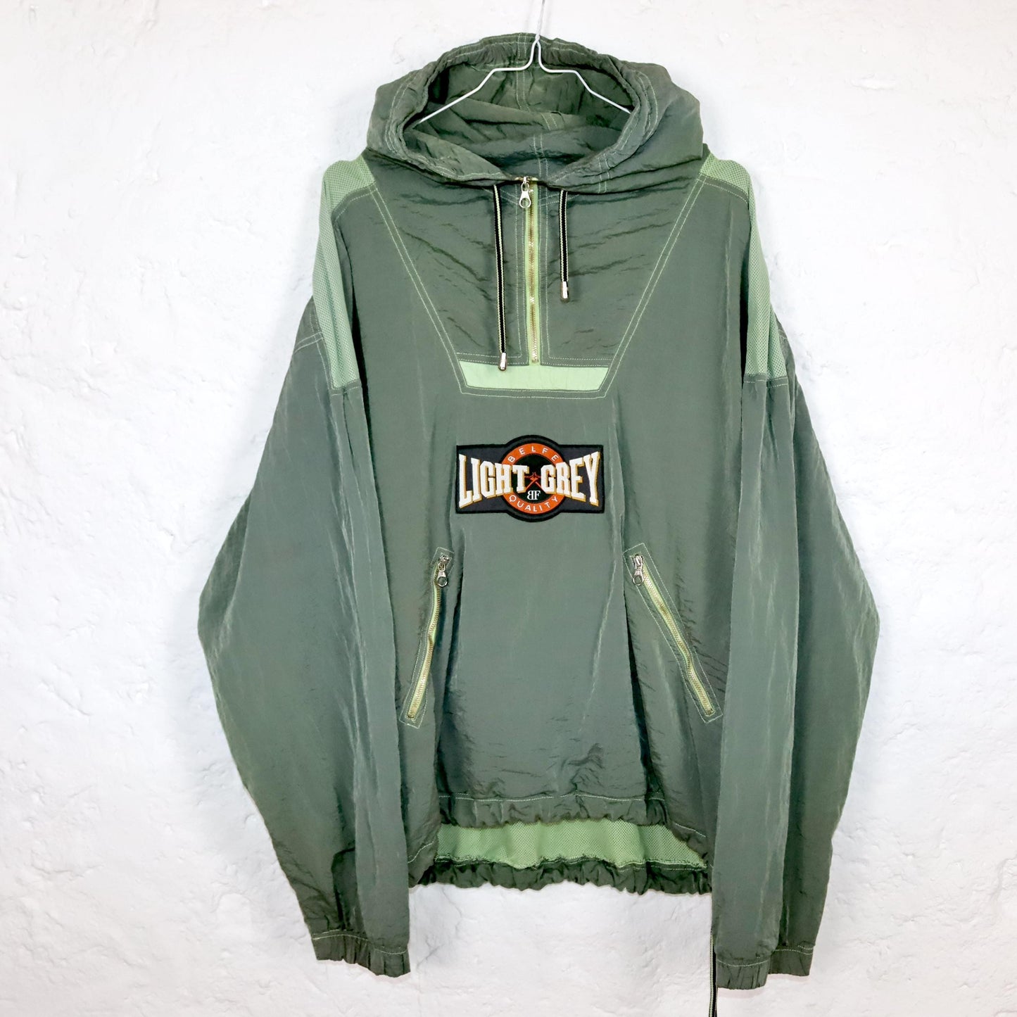 Vintage 80s 90s BELFE windbreaker jacket overcoat shiny khaki L 52