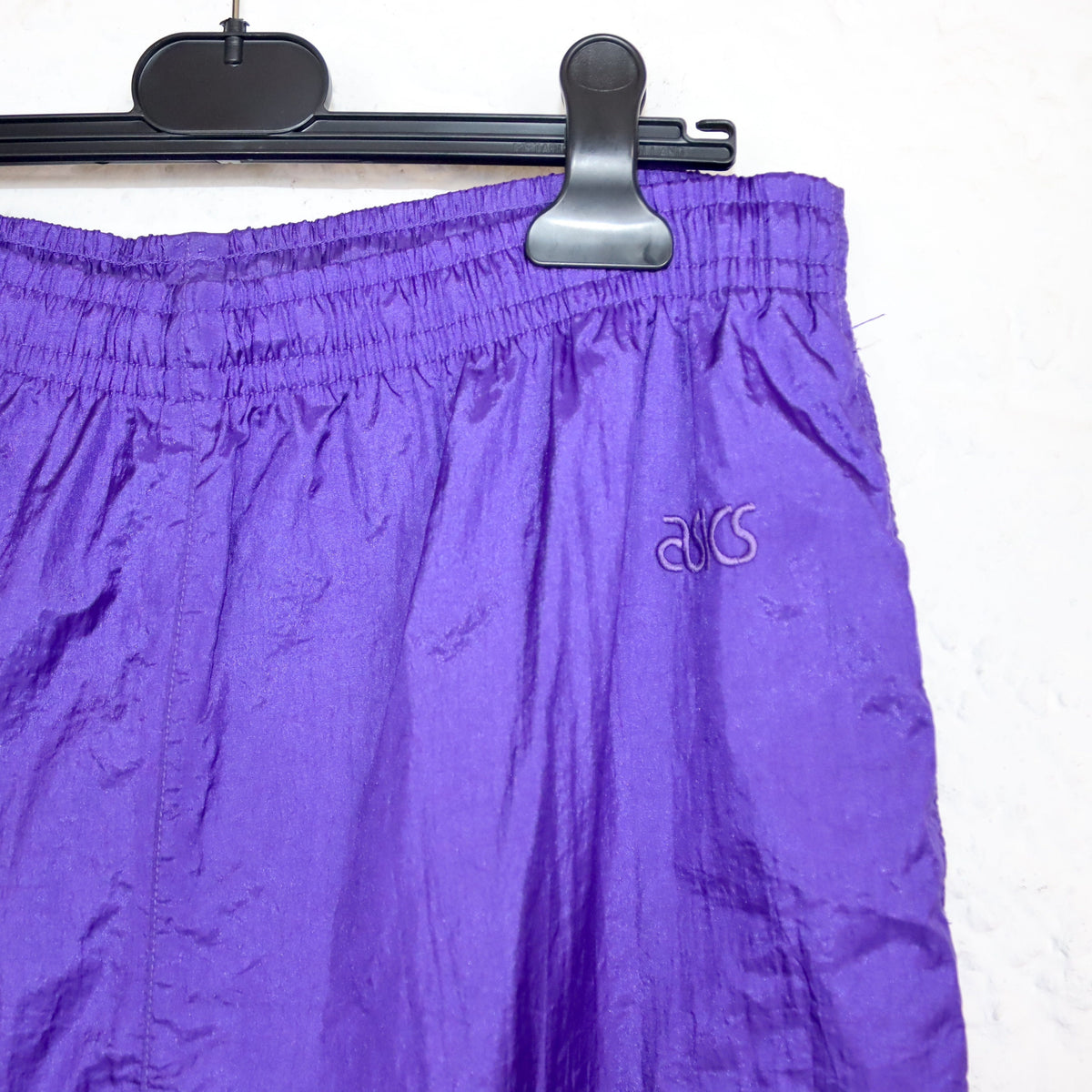 Vintage 80er 90er ASICS Jogginghose Trainingshose gerades Bein Baggy Lila M