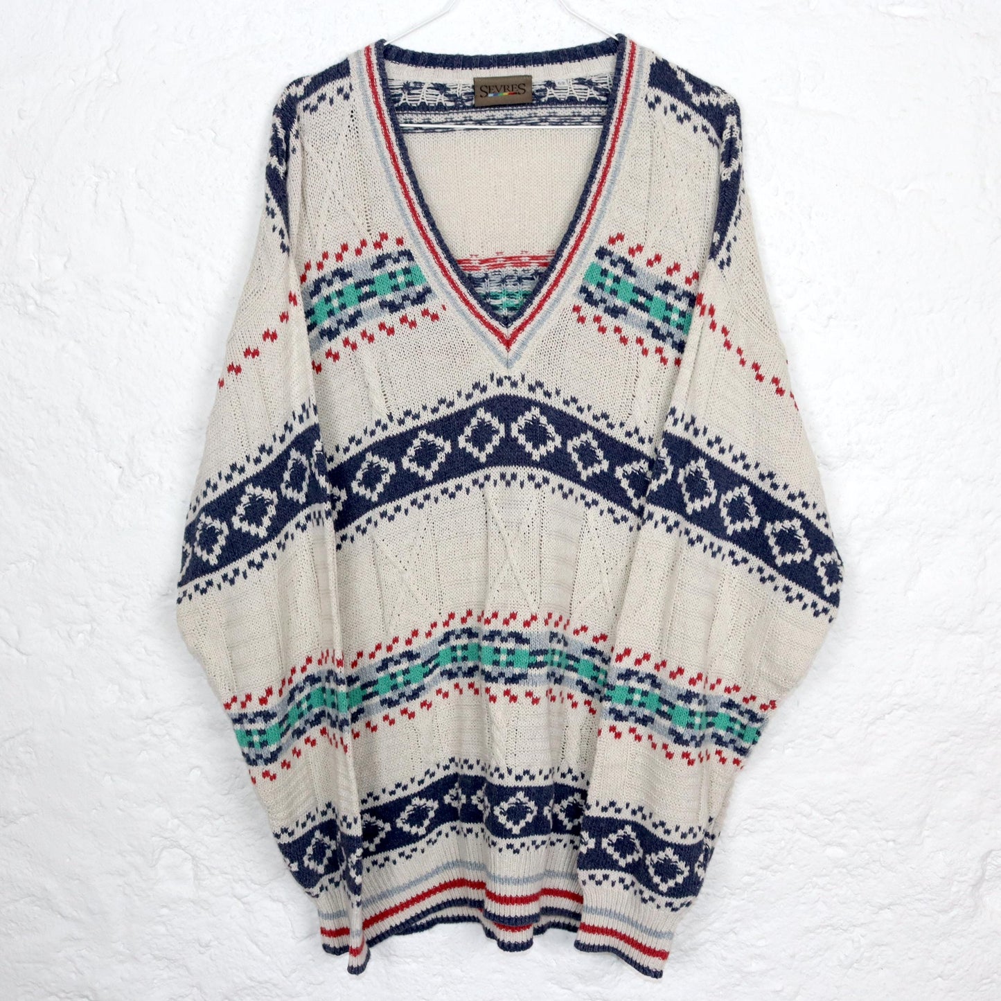 Vintage 80s 90s SEVERS knitted sweater V-neck patterned white colorful 52 L