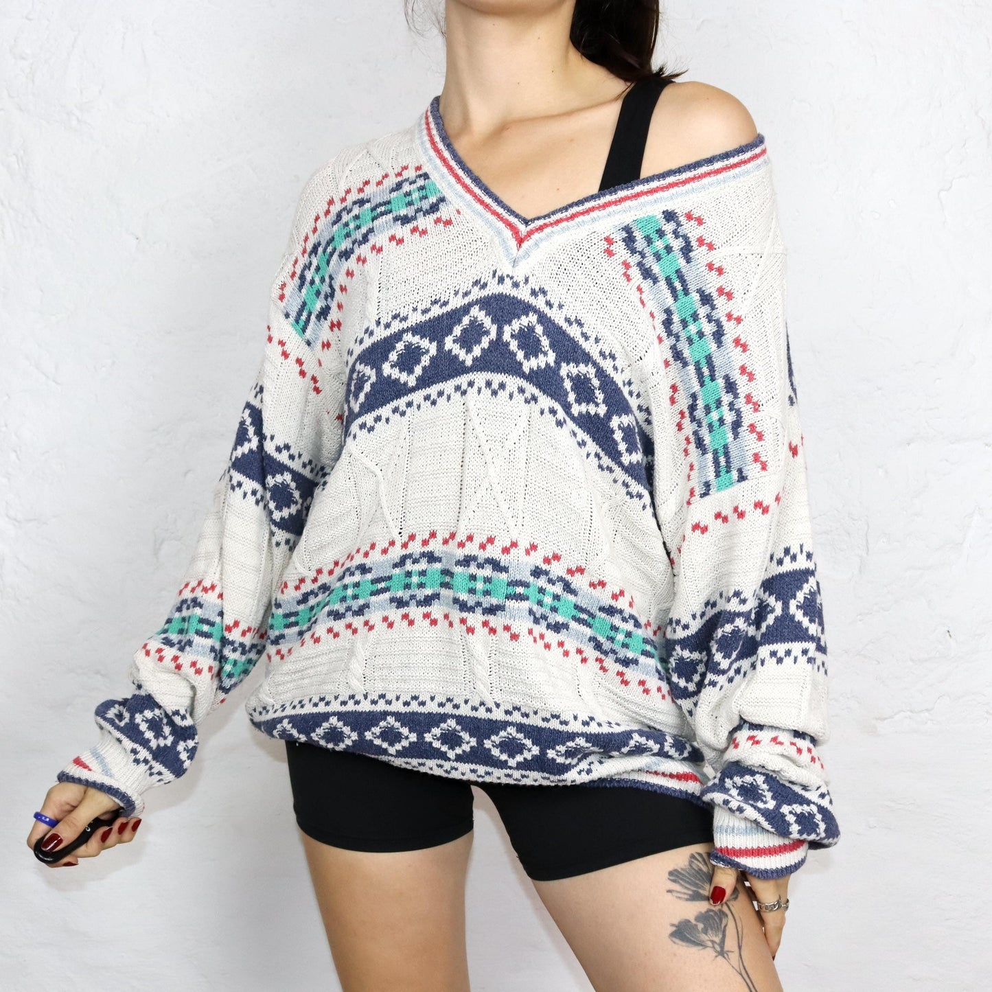 Vintage 80s 90s SEVERS knitted sweater V-neck patterned white colorful 52 L
