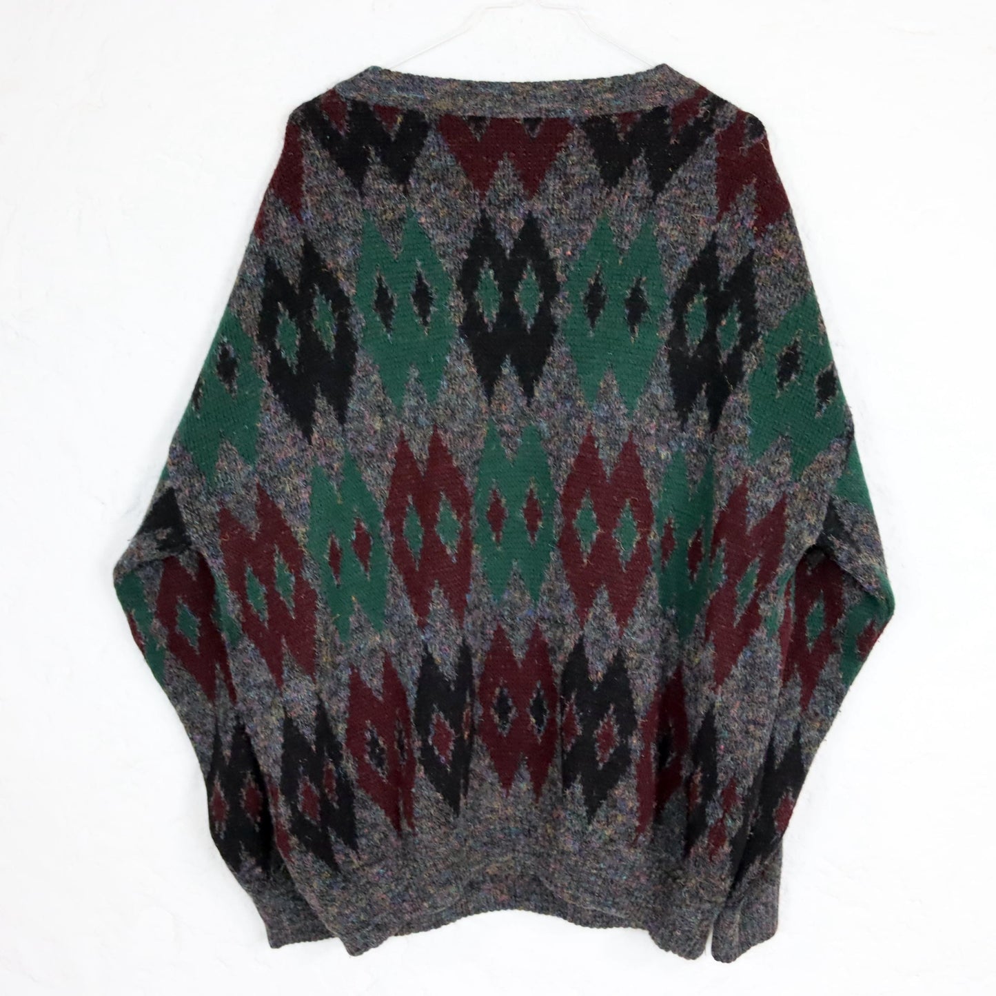 Vintage 80s 90s wool sweater knitted sweater wool pattern V-neck XL