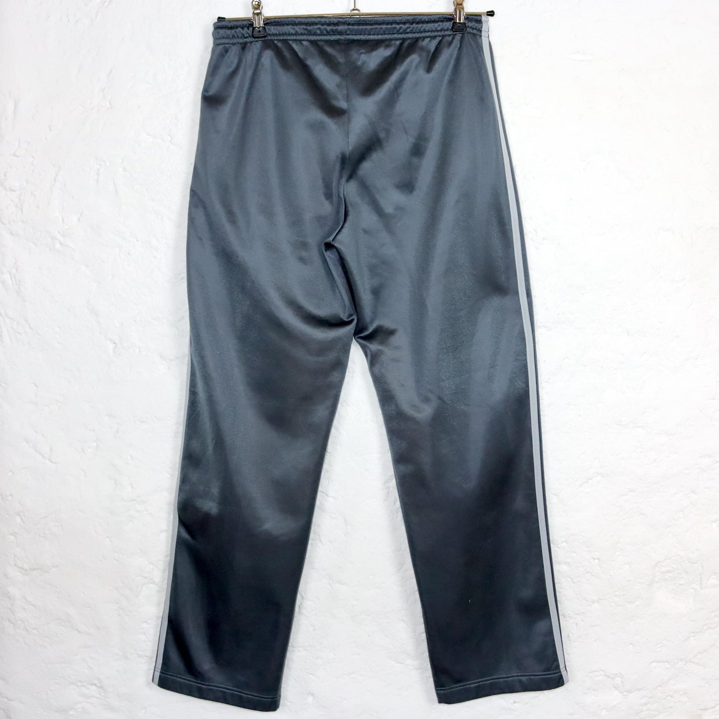 Vintage 80s 90s ADIDAS jogging pants training pants baggy dark grey shiny M D5