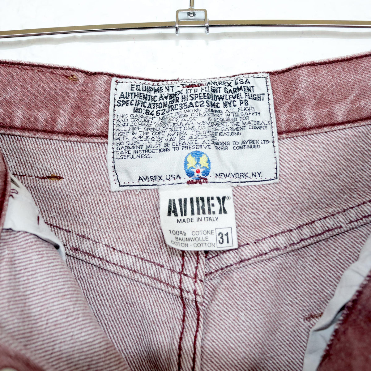 Vintage 80er 90er AVIREX Jeans Hose gerades Bein rot W31