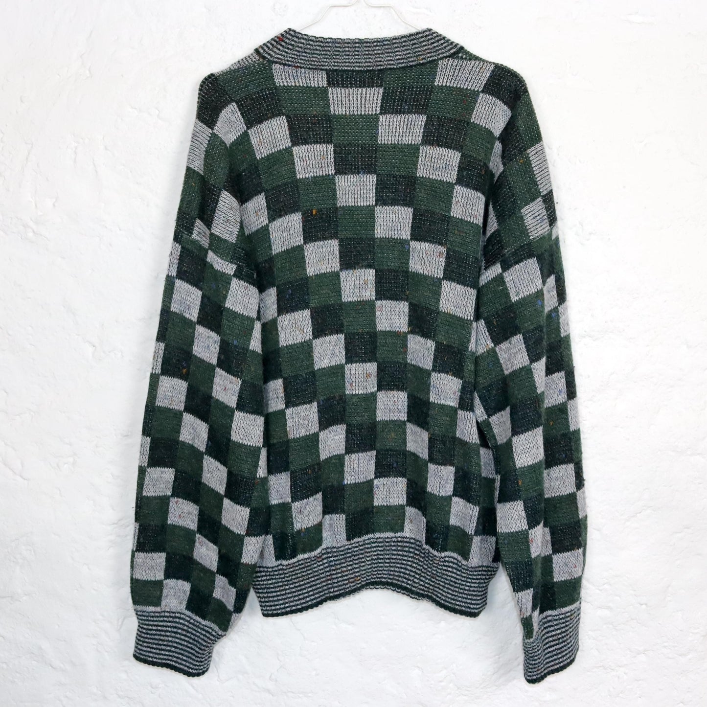 Vintage 80er 90er Strickjacke Cardigan gemustert dunkelgrün grau Schachbrettmuster Knopfleiste 52 L