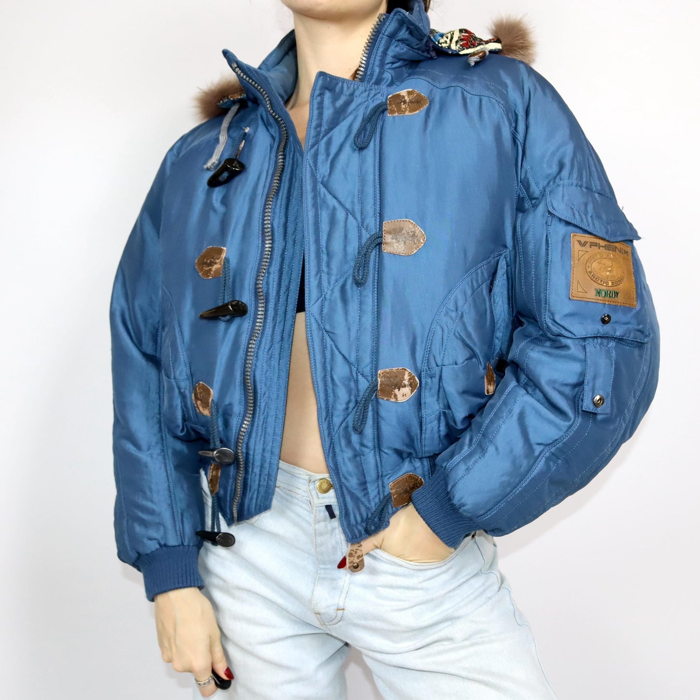 Vintage 80s 90s VPHENIX Arctic Zone winter jacket bomber jacket sticker back shiny blue lined M