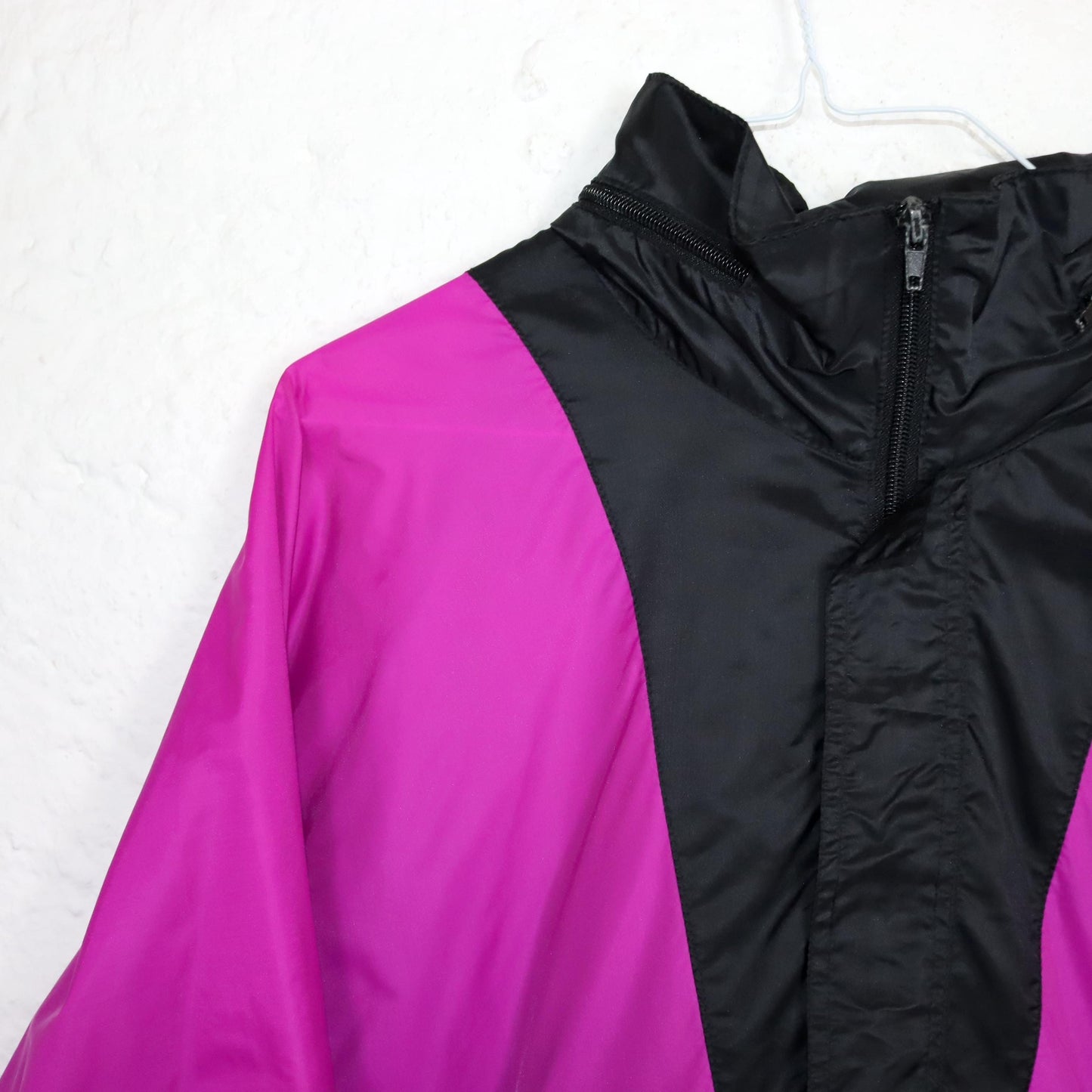 Vintage 80s 90s rain jacket windbreaker overcoat pink black 52 L