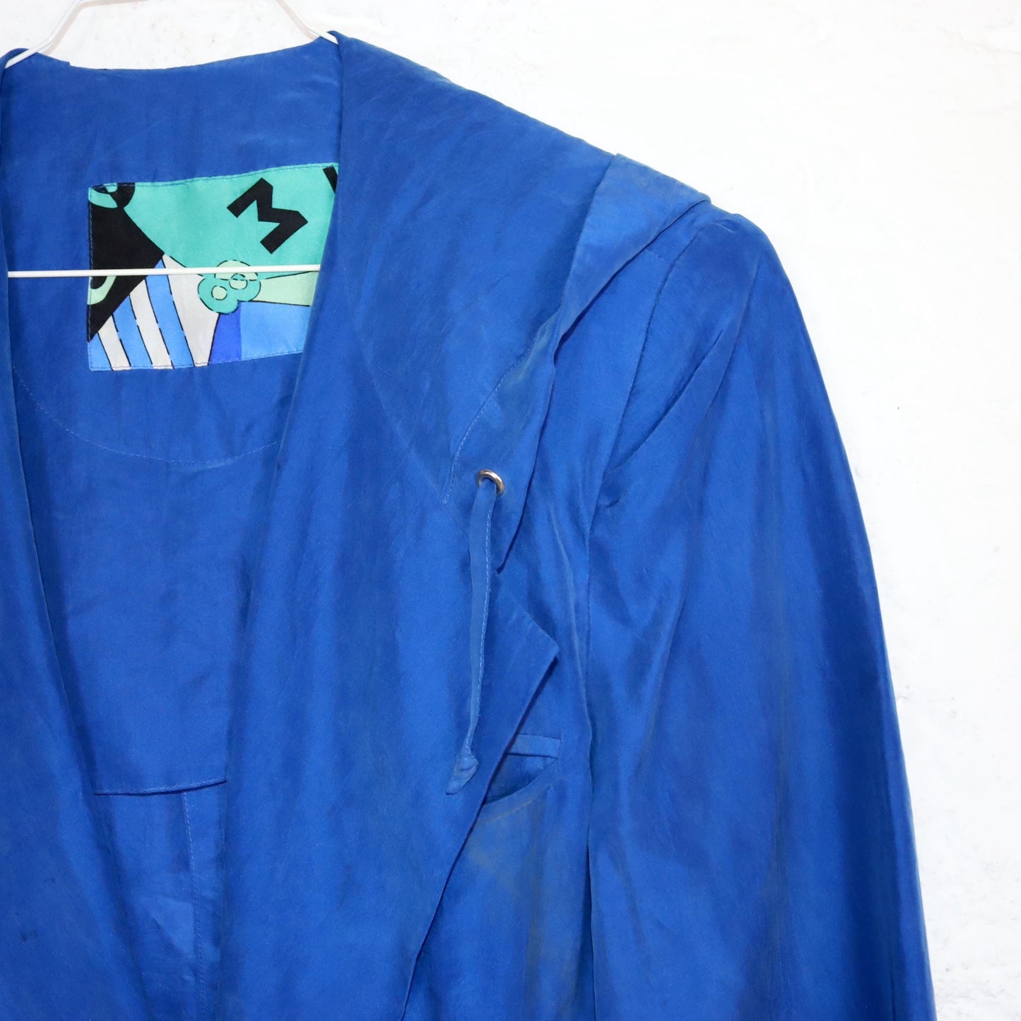 Vintage 80s 90s silk jacket coat silk shoulder pads blue hood 38