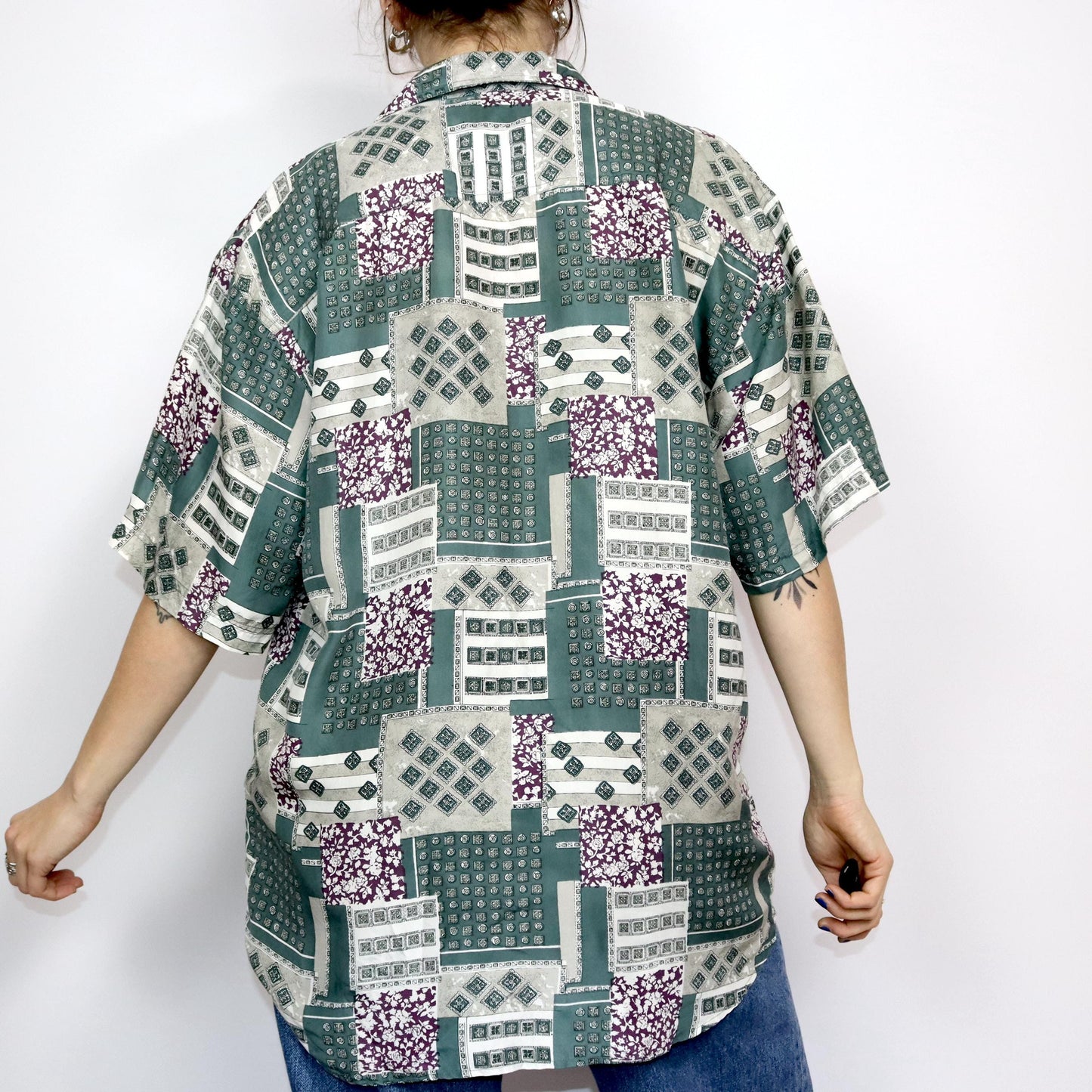 Vintage 80s 90s ONOFF silk shirt short sleeve crazy pattern green purple white M