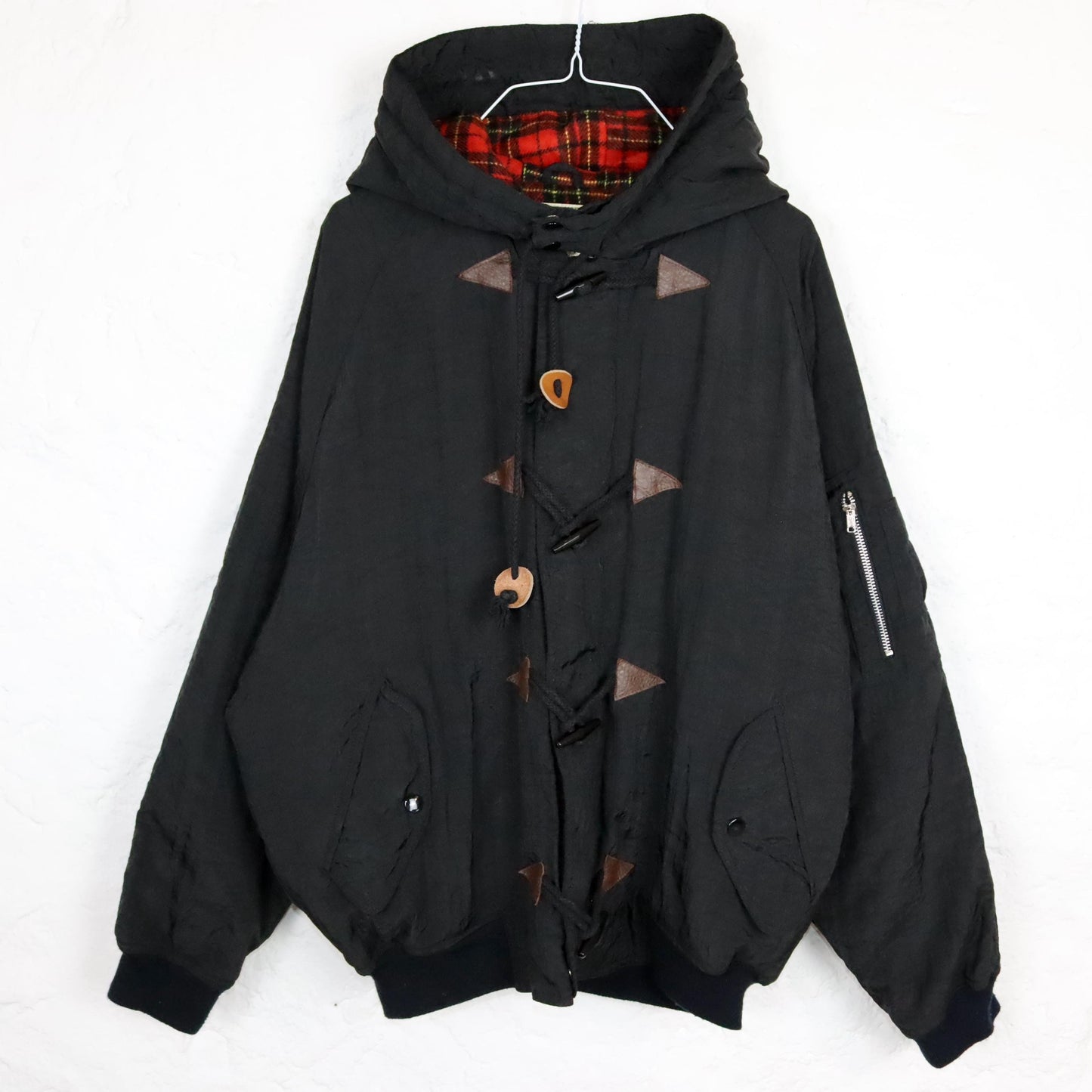 Vintage 80s 90s bomber jacket winter jacket black lightly lined inside checked hood L