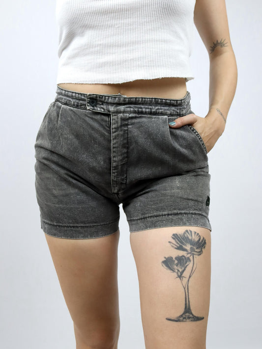 Vintage 80er 90er NIKE Challenge Court Shorts kurze Hose Tennisshorts grau M