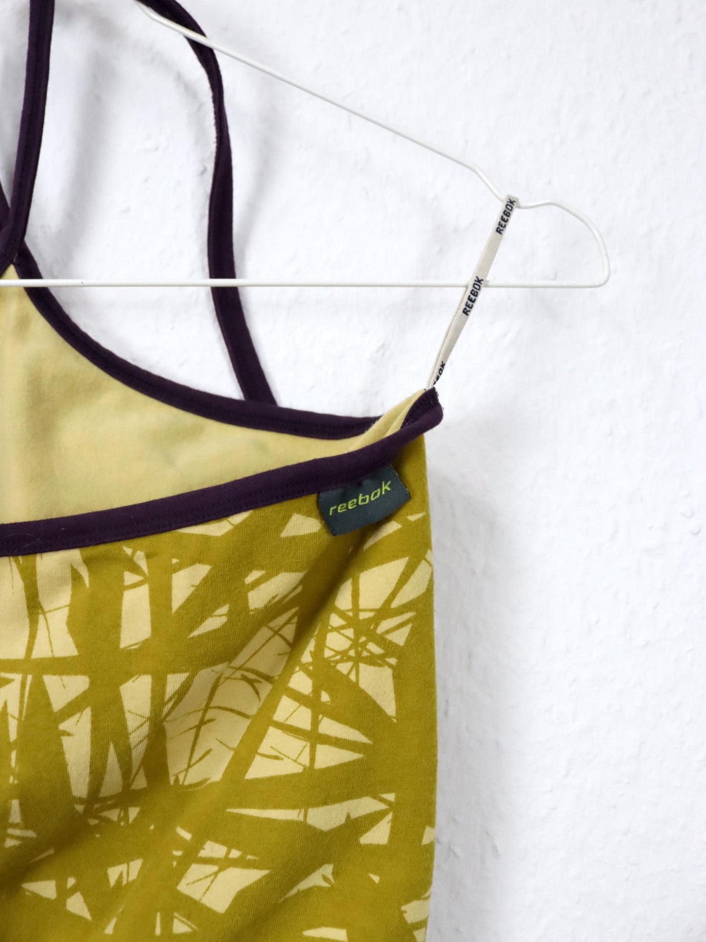 Vintage 80er 90er REEBOK Top Neckholder bauchfrei crazy pattern Lila gelb 36 S