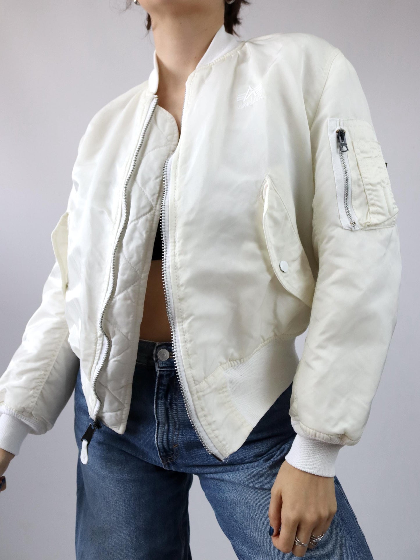Vintage 80s 90s ALPHA INDUSTRIES bomber jacket lightly lined white Made in USA S