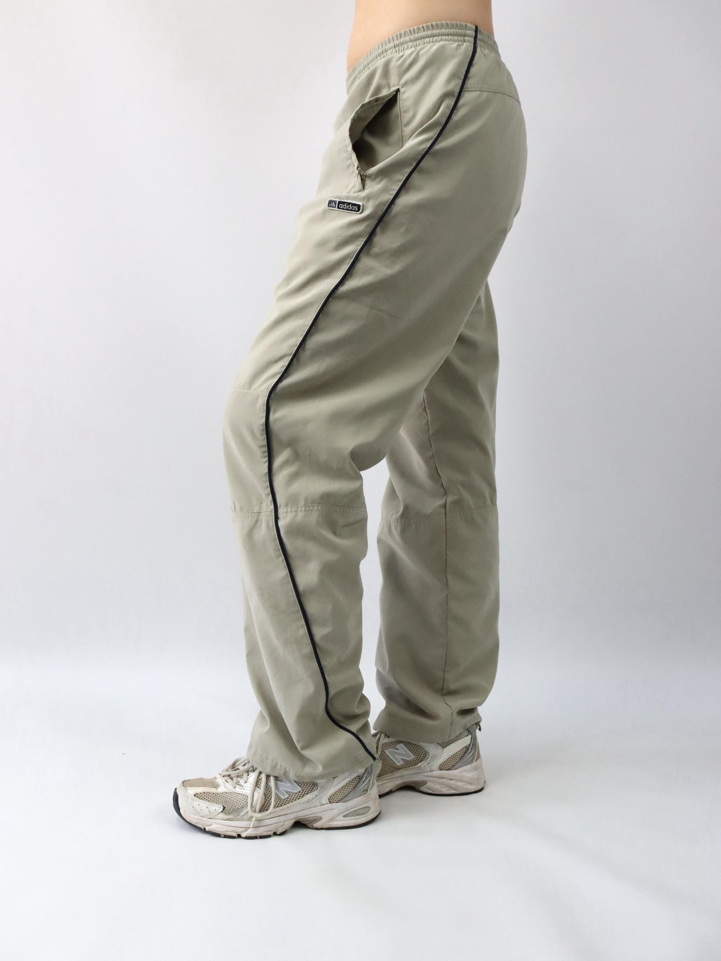 Vintage 90s 00s Y2k ADIDAS jogging pants tracksuit pants beige M