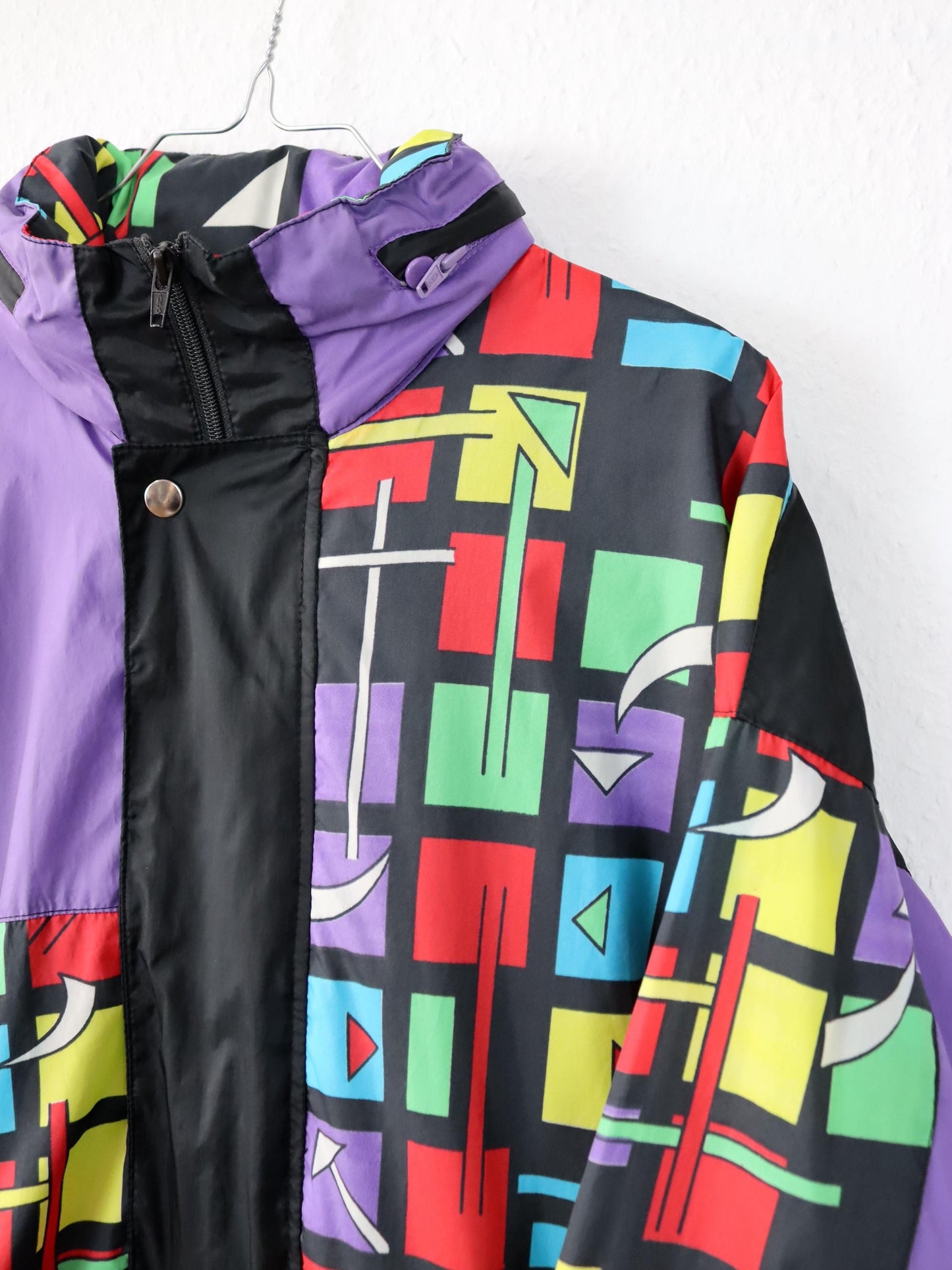 Vintage 80s 90s rain jacket windbreaker crazy pattern black colorful M