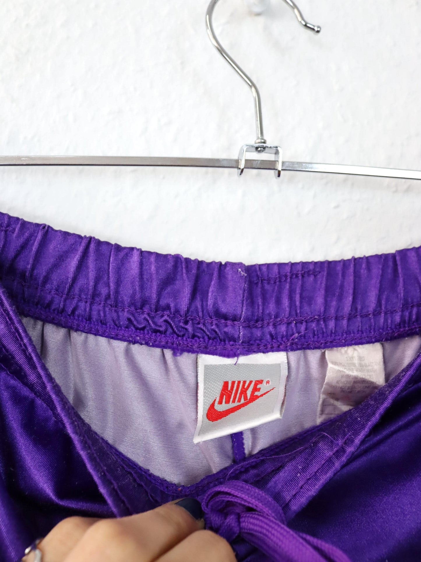 Vintage 80er 90er NIKE Radlershorts Leggings kurz crazy pattern glänzend orange lila M/L