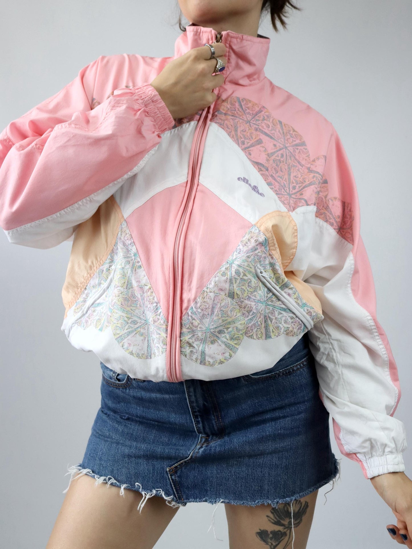 Vintage 80s 90s ELLESSE tracksuit jacket stand-up collar crazy pattern pastel pink 38