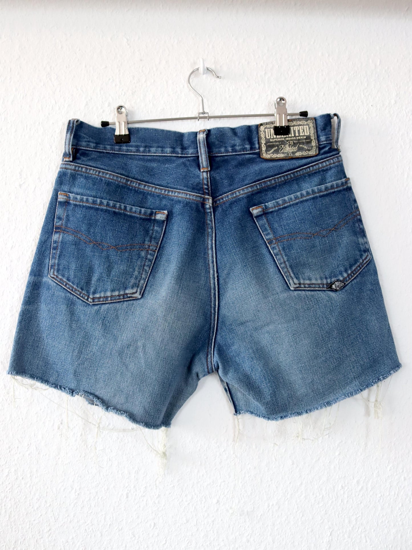 Vintage 80s 90s UNLIMITED denim shorts blue W32