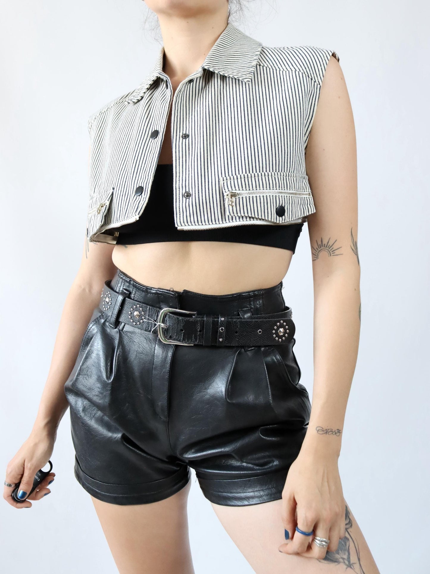 Vintage 80s 90s H&F FASHION vest striped black white S