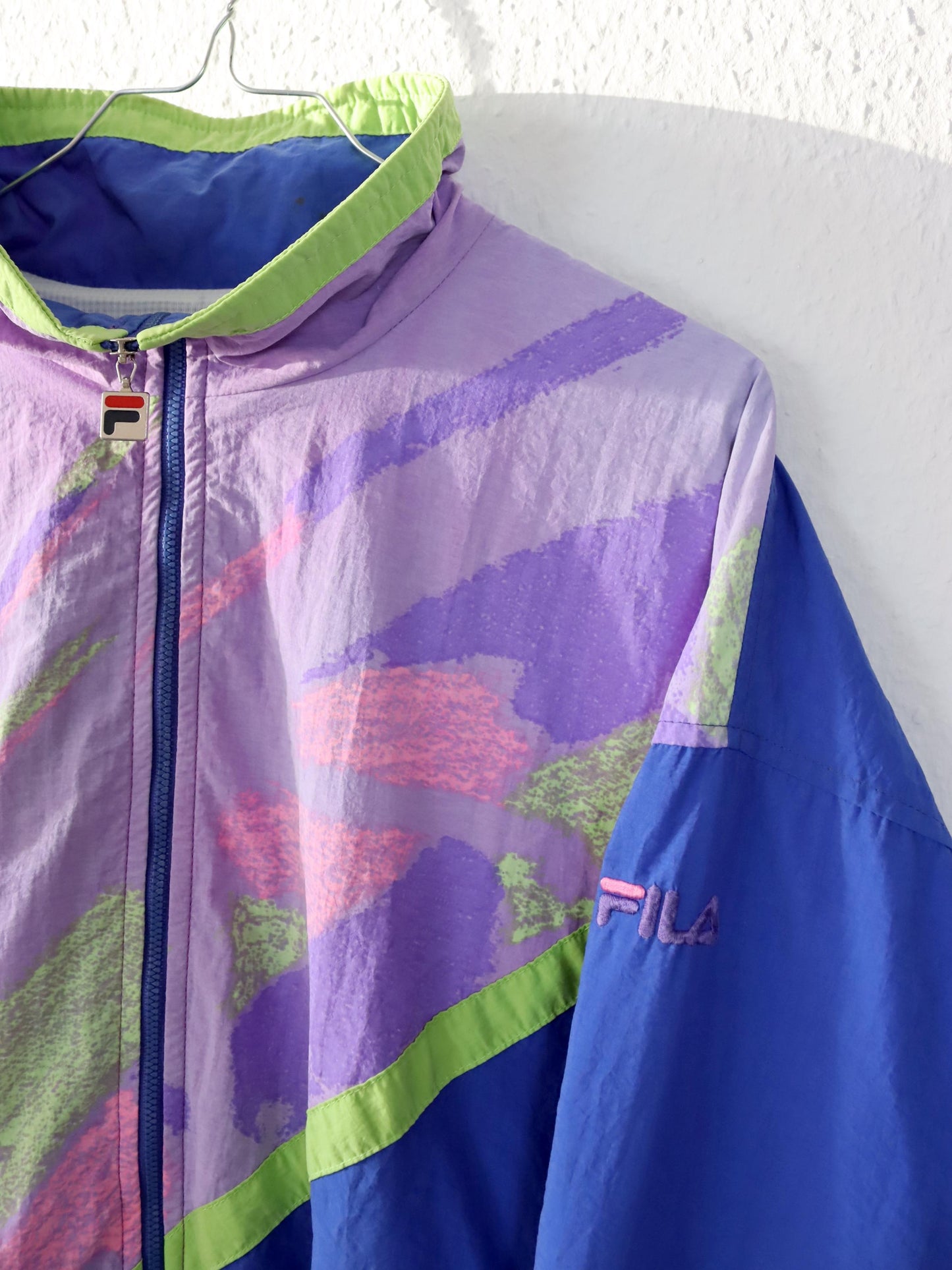 Vintage 80s 90s FILA tracksuit jacket stand-up collar crazy pattern colorful blue lilac 48 M