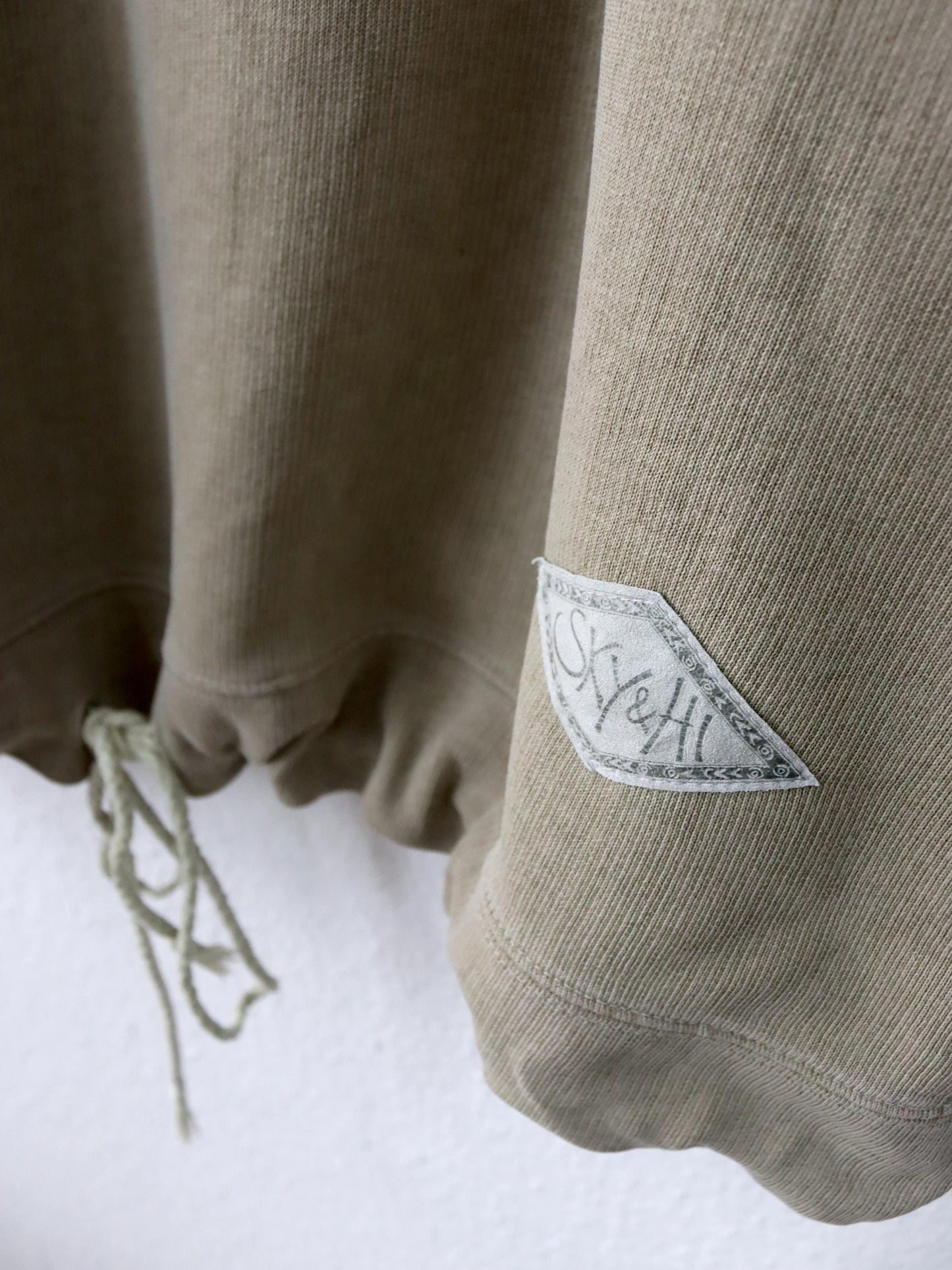 Vintage 80s 90s SKY&HI hoodie sweater beige print tribal XL