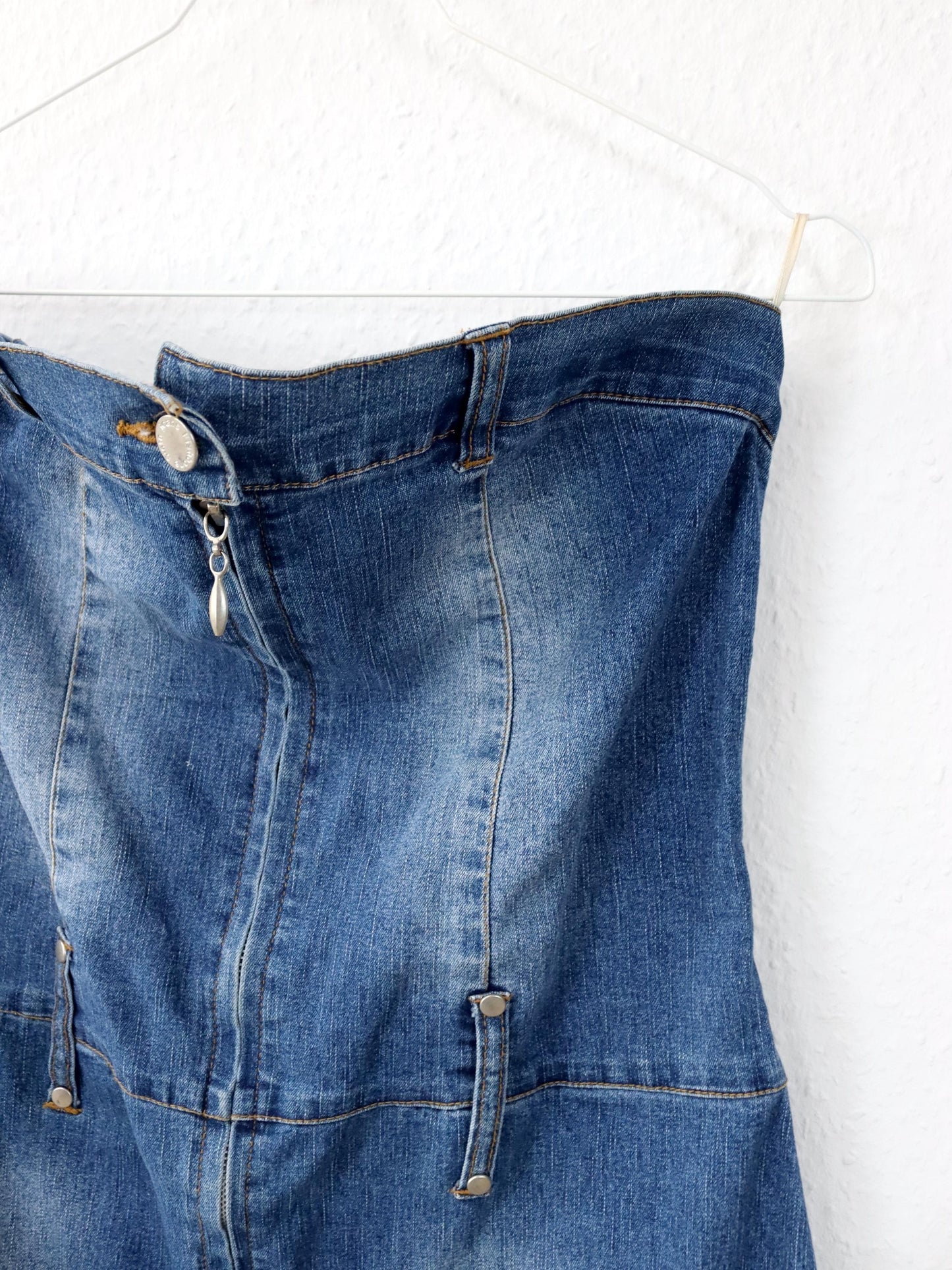 Vintage 90er 00er Y2K FISHBONE Jeanskleid Minikleid Denim Reißverschluss Schulterfrei S