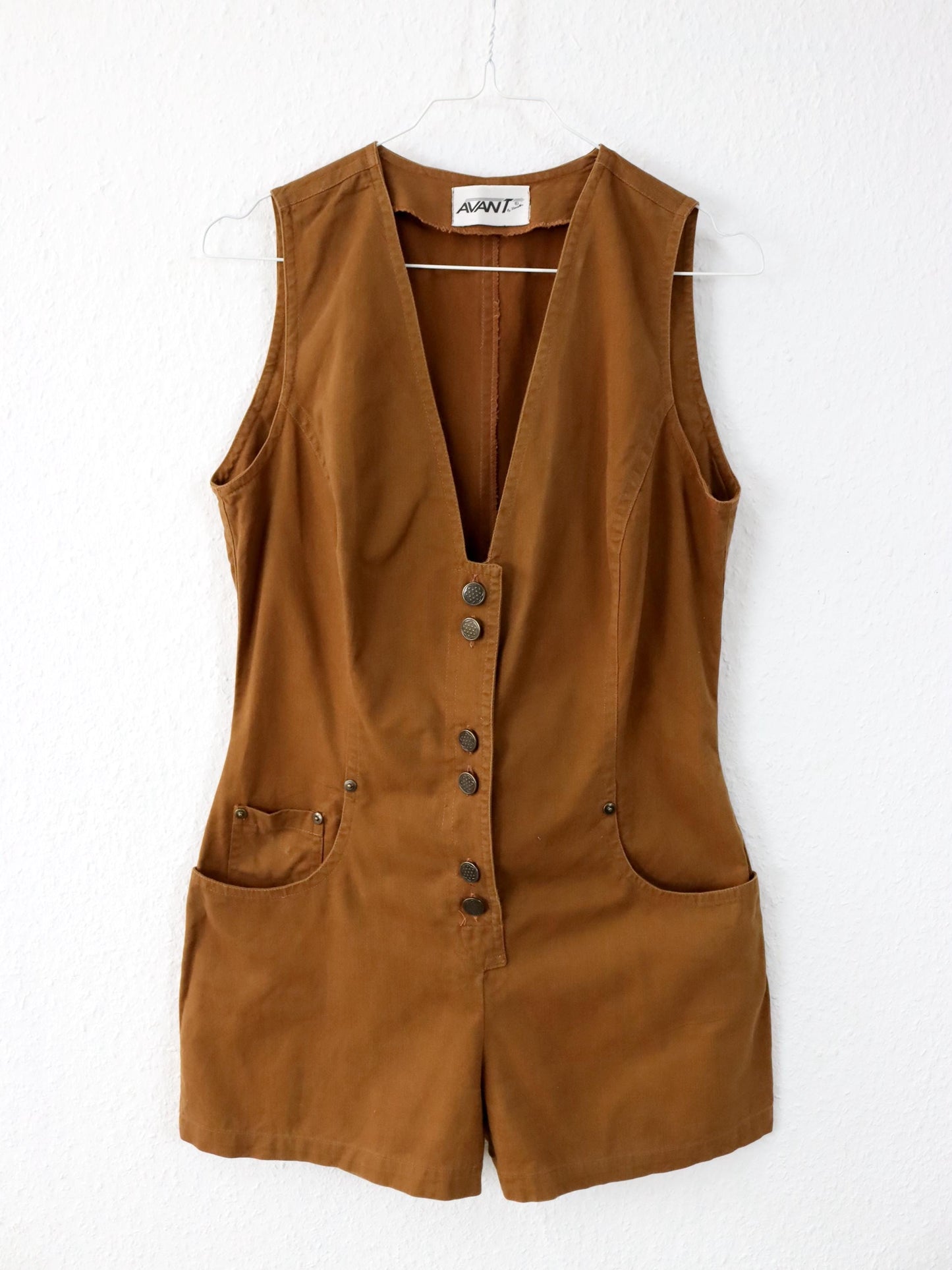 Vintage 80er 90er AVANT Jumpsuit Einteiler kurz braun ärmellos Knopfreihe 38