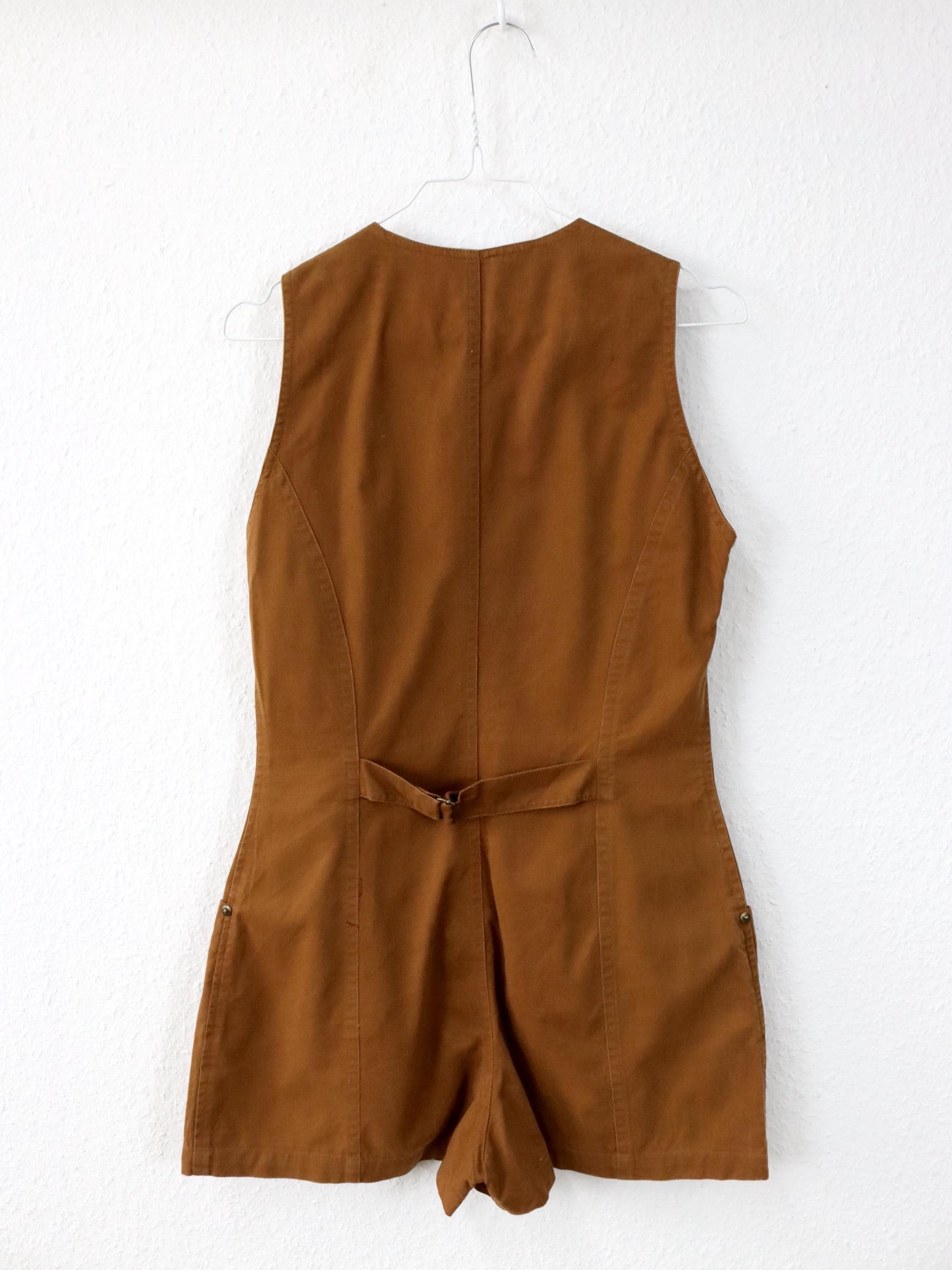 Vintage 80er 90er AVANT Jumpsuit Einteiler kurz braun ärmellos Knopfreihe 38