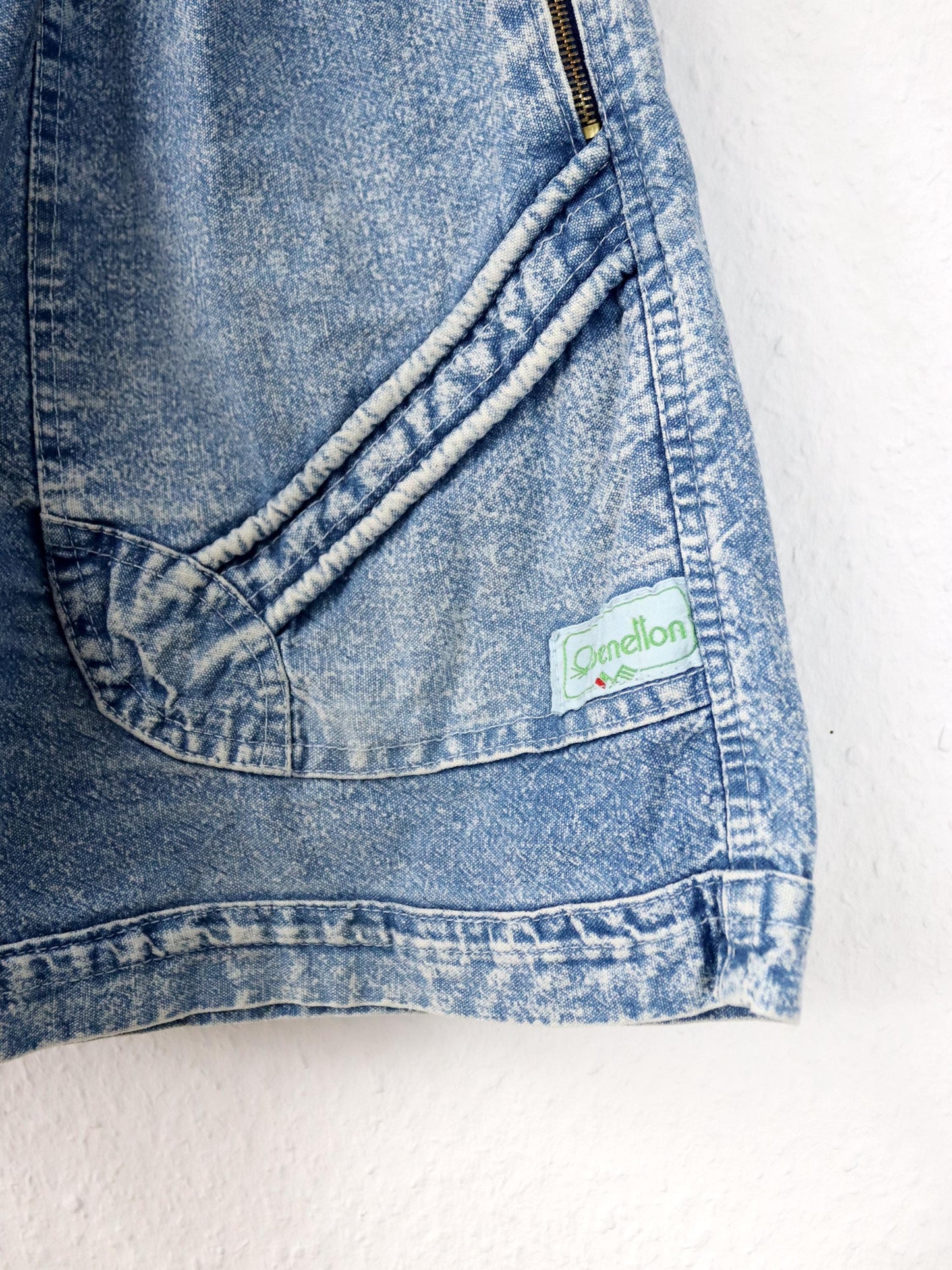 Vintage 80s 90s BENETTON denim shorts stonewashed XL